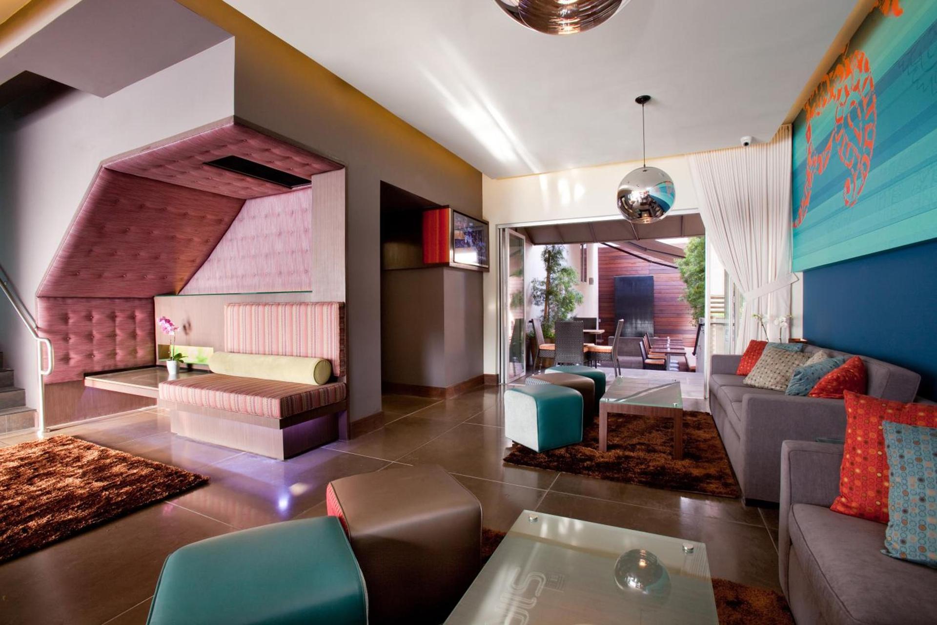 SIRTAJ – Beverly Hills photo 17