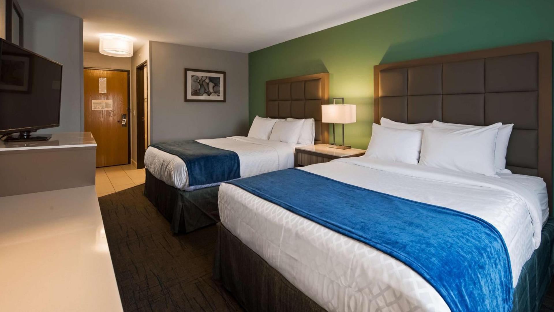 Baymont by Wyndham Maumee Toledo photo 8