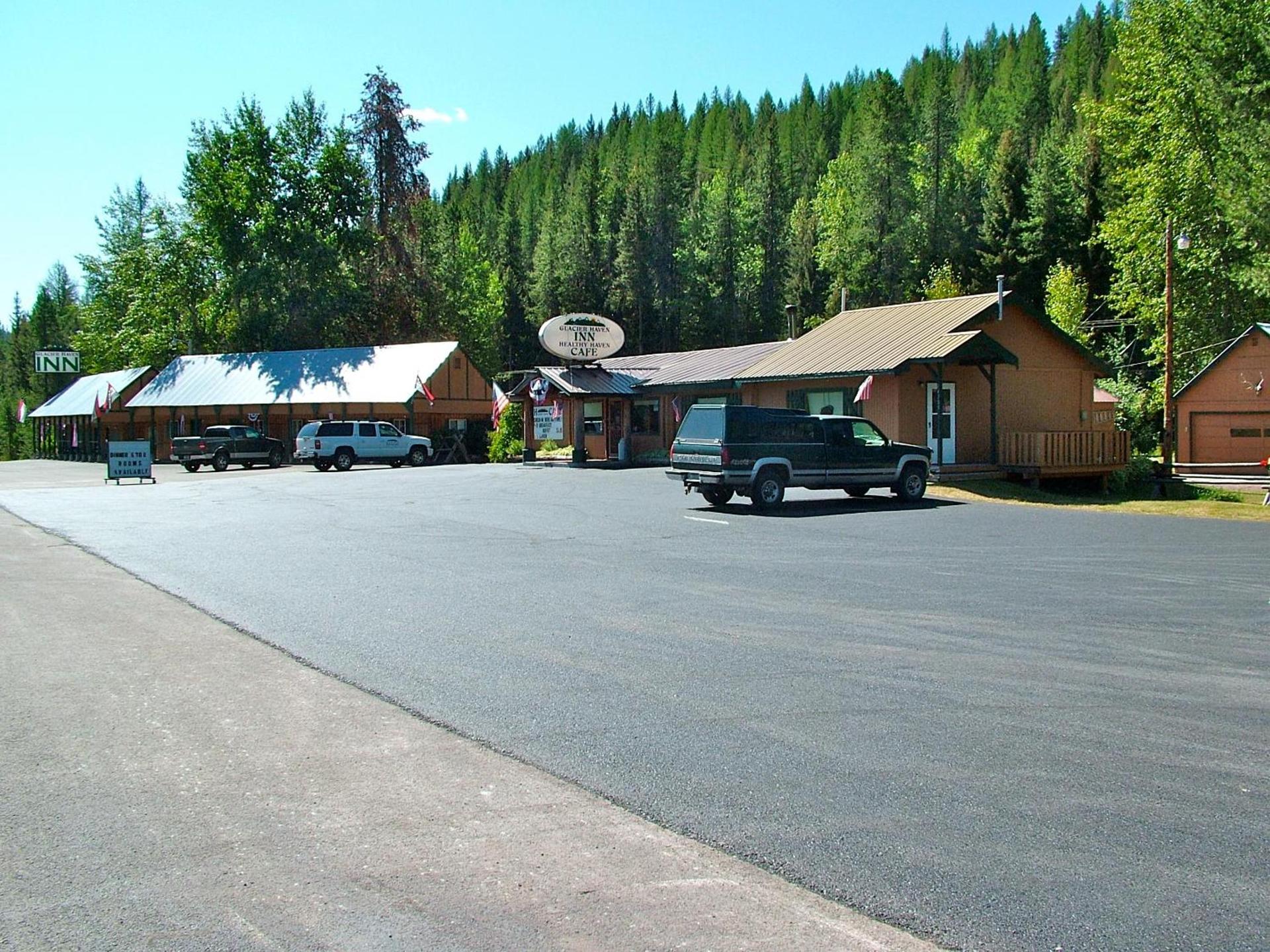 Glacier Haven Inn photo 2