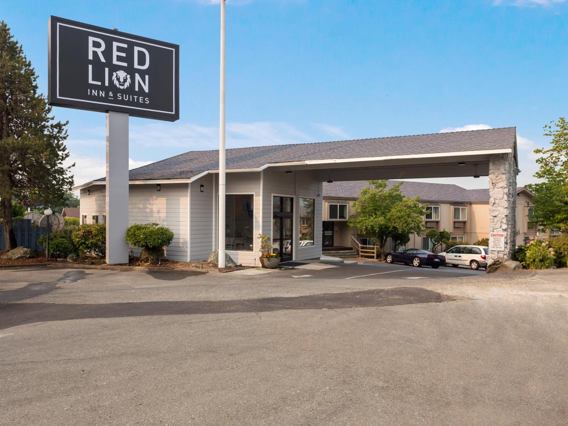 Red Lion Inn & Suites Grants Pass — hotel in Grants Pass