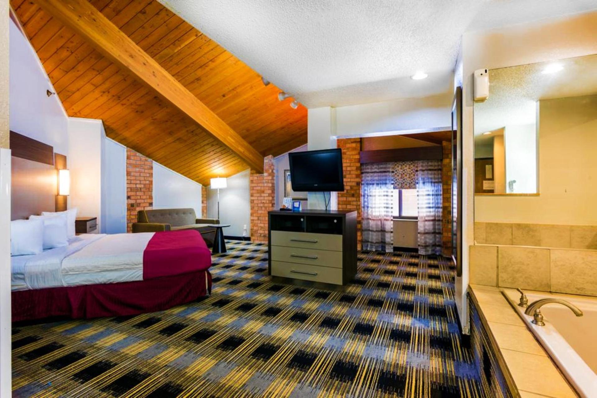 Baymont by Wyndham Jackson photo 14