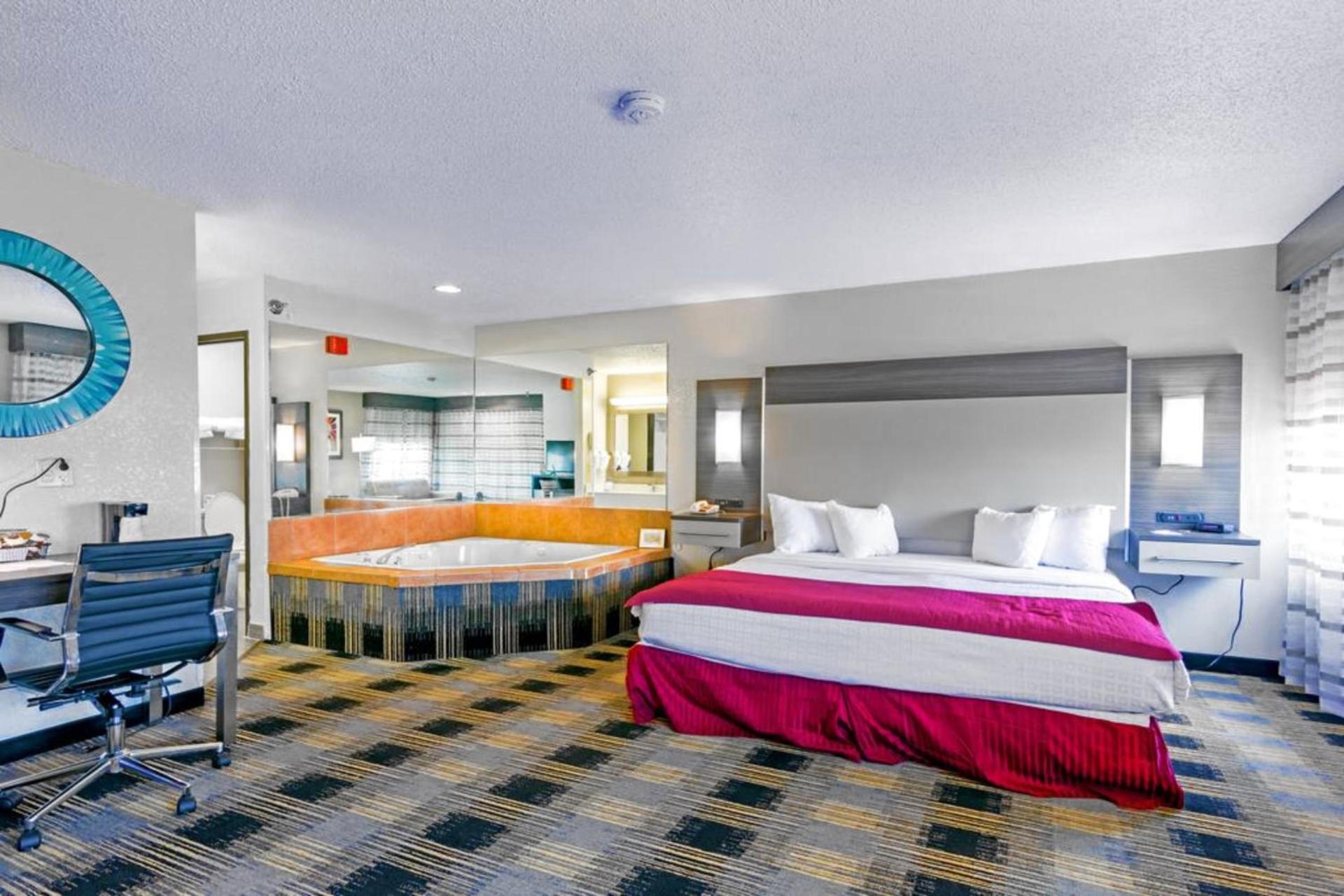 Baymont by Wyndham Jackson photo 10
