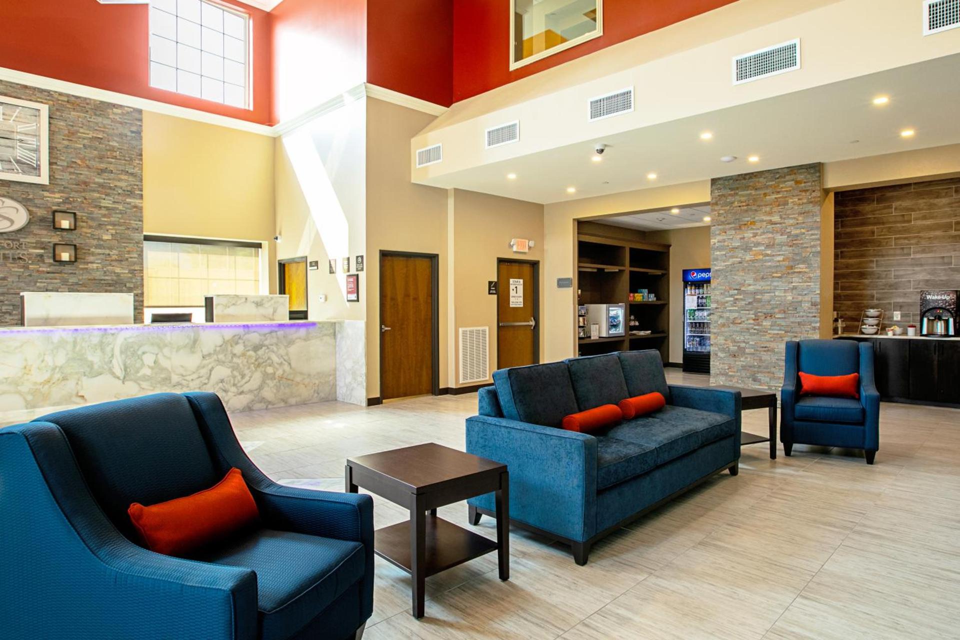 Comfort Suites Fishkill near Interstate 84 photo 6