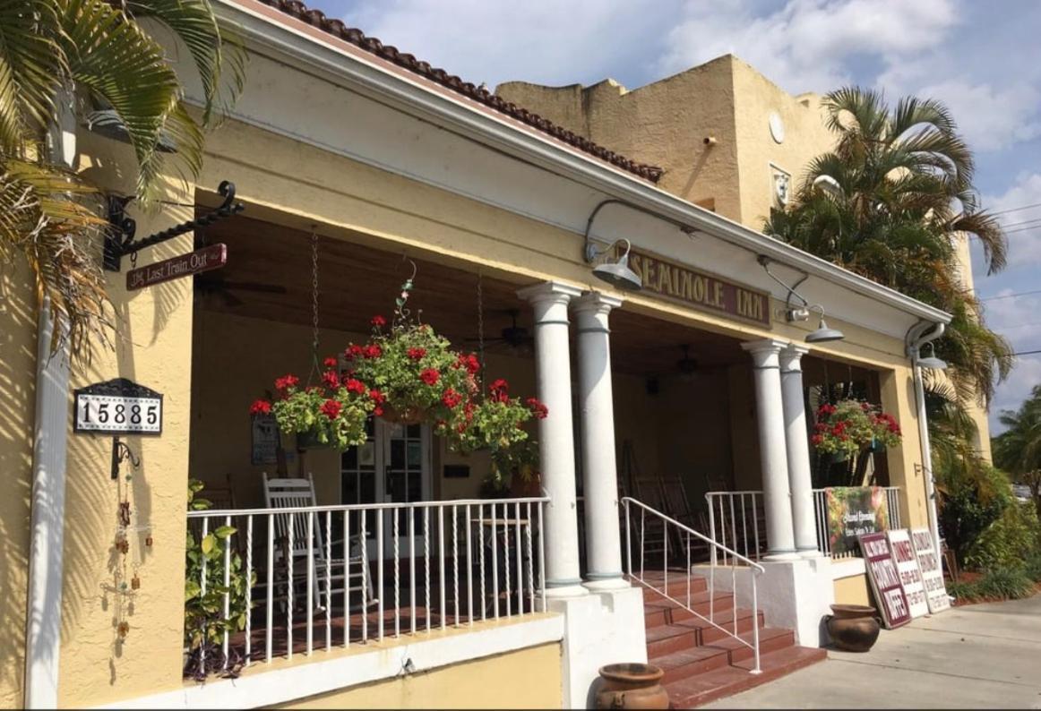 Seminole Inn photo 3