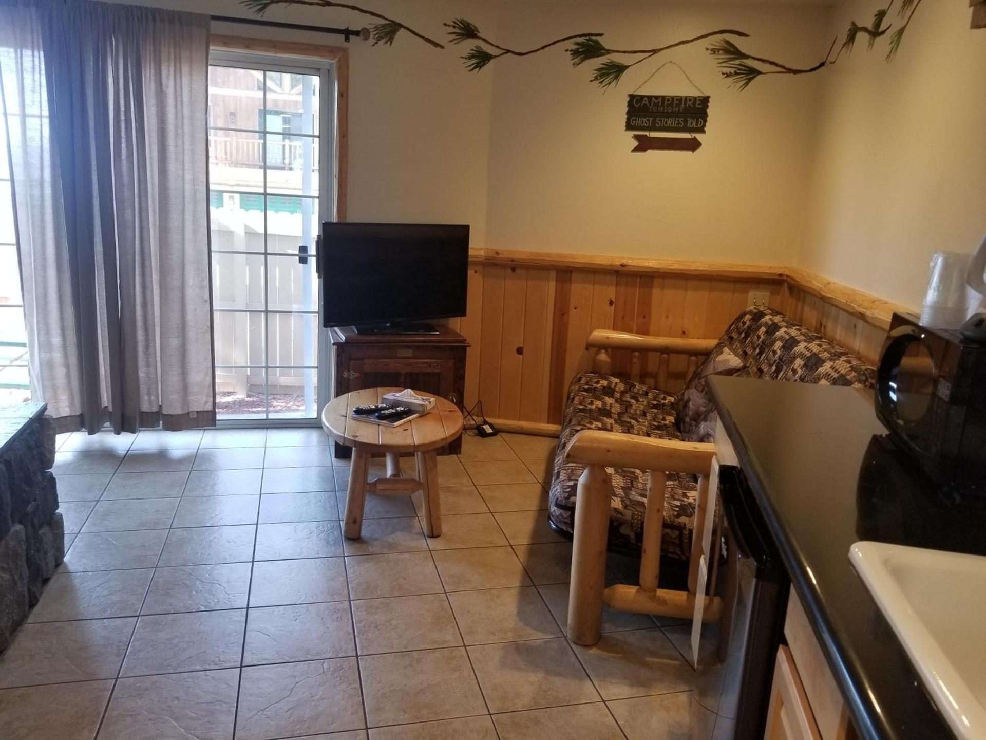 Fireside Lodge photo 21