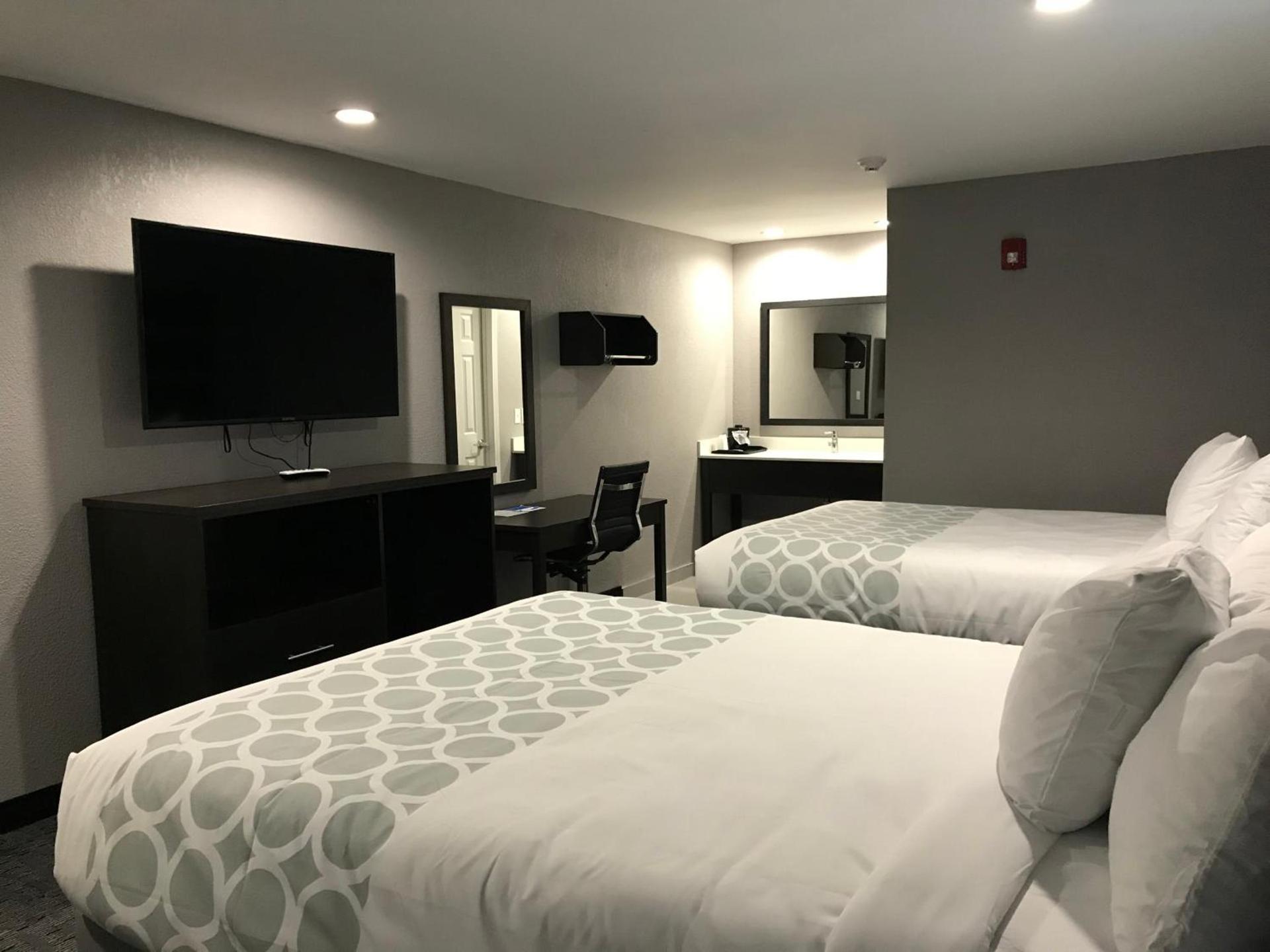 Rodeway Inn Calhoun South photo 19