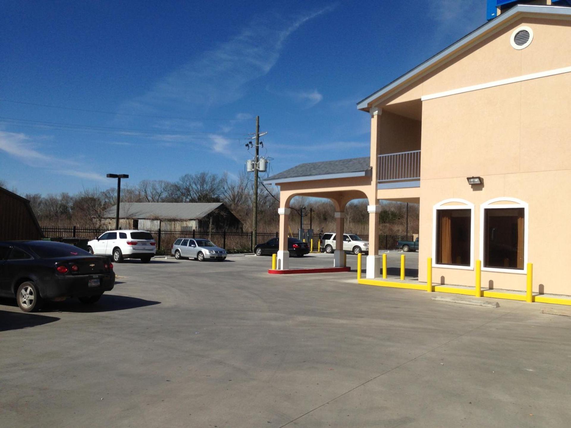 Executive Inn photo 10