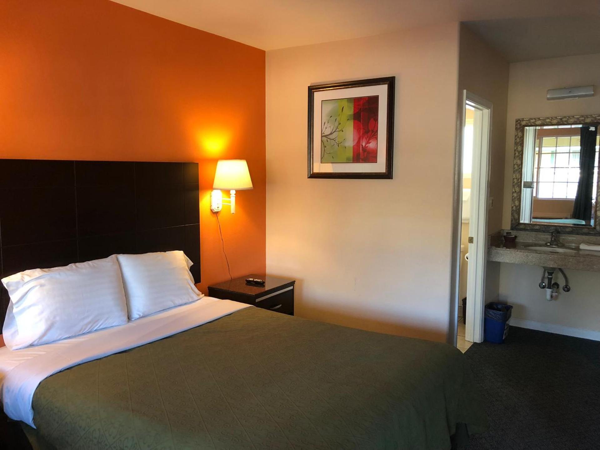 Arroyo Village Inn photo 6