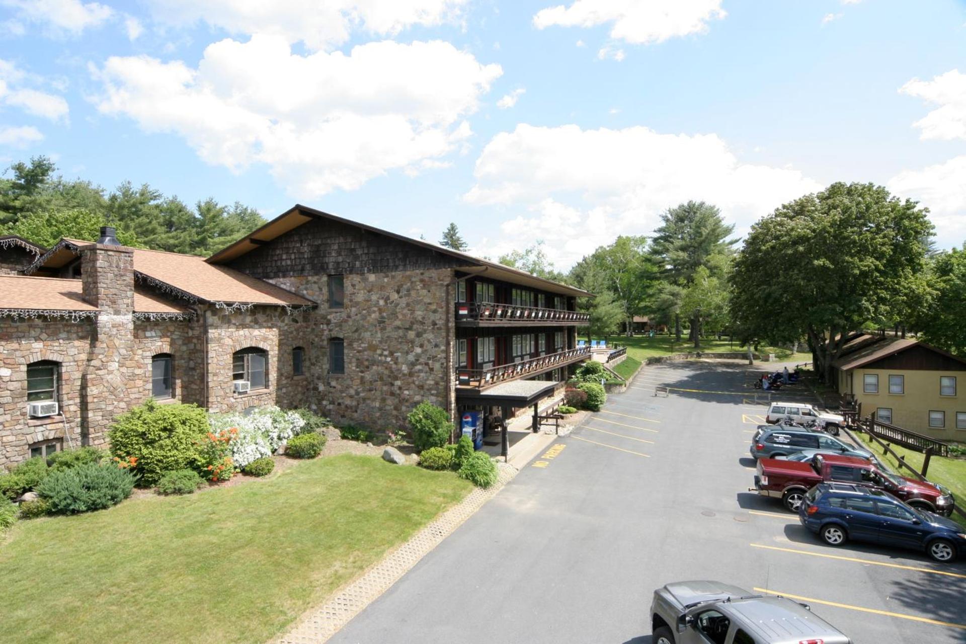 Bayside Resort, Lake George NY photo 7