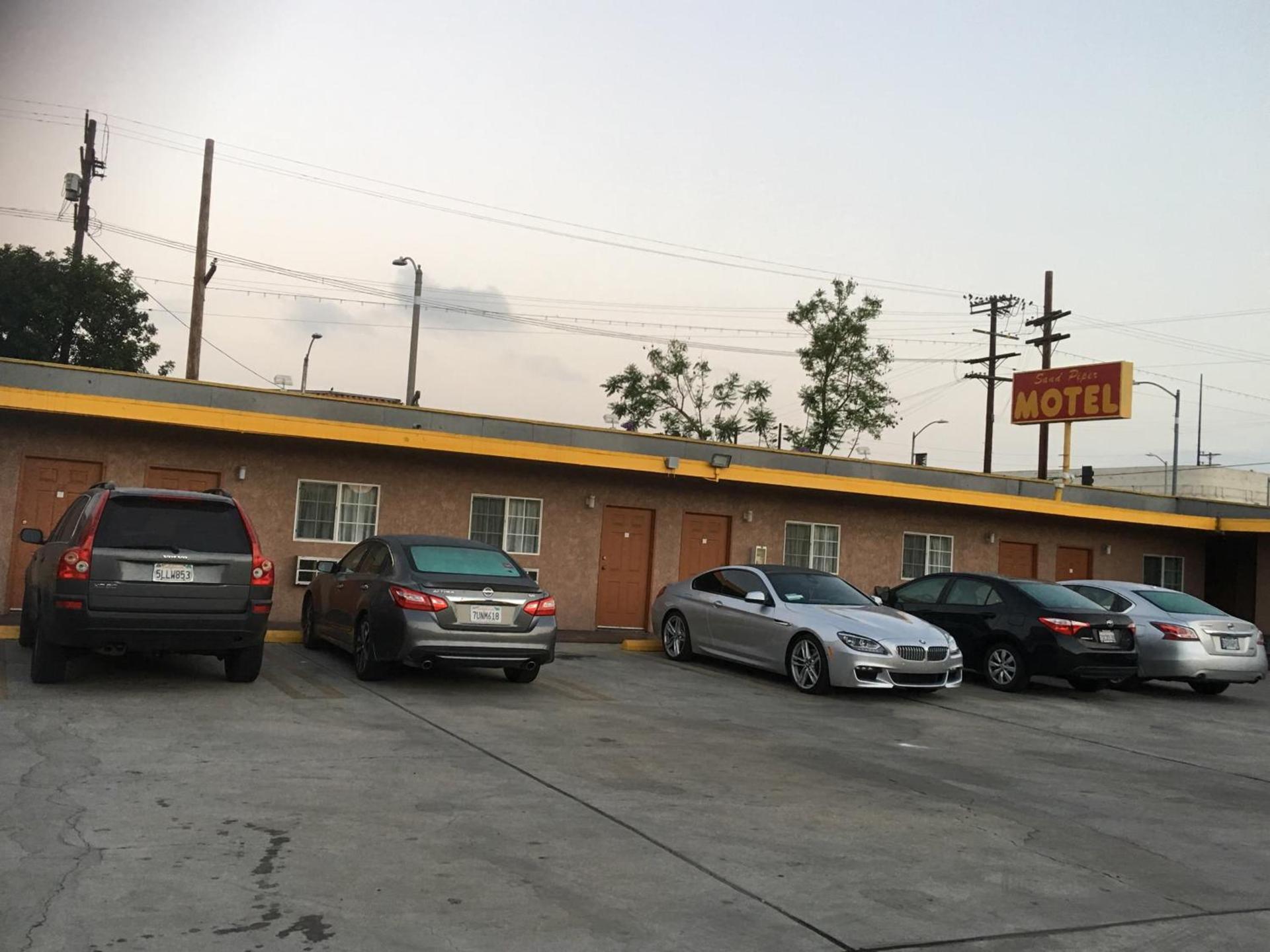 Sand Piper Motel - Los Angeles photo 1