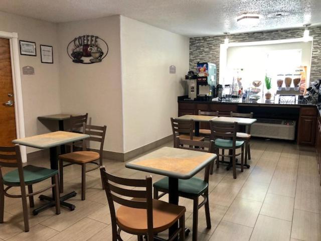 Microtel Inn by Wyndham - Murfreesboro photo 14