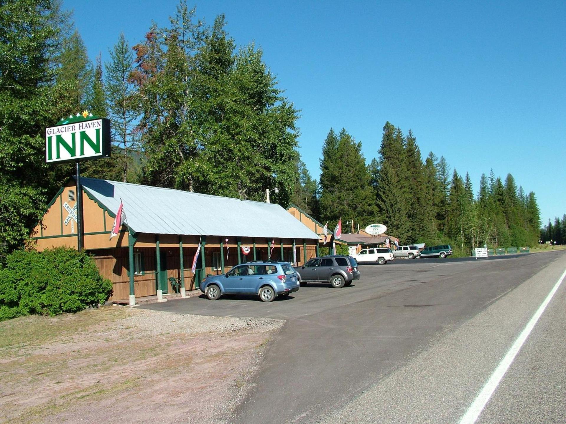 Glacier Haven Inn photo 11