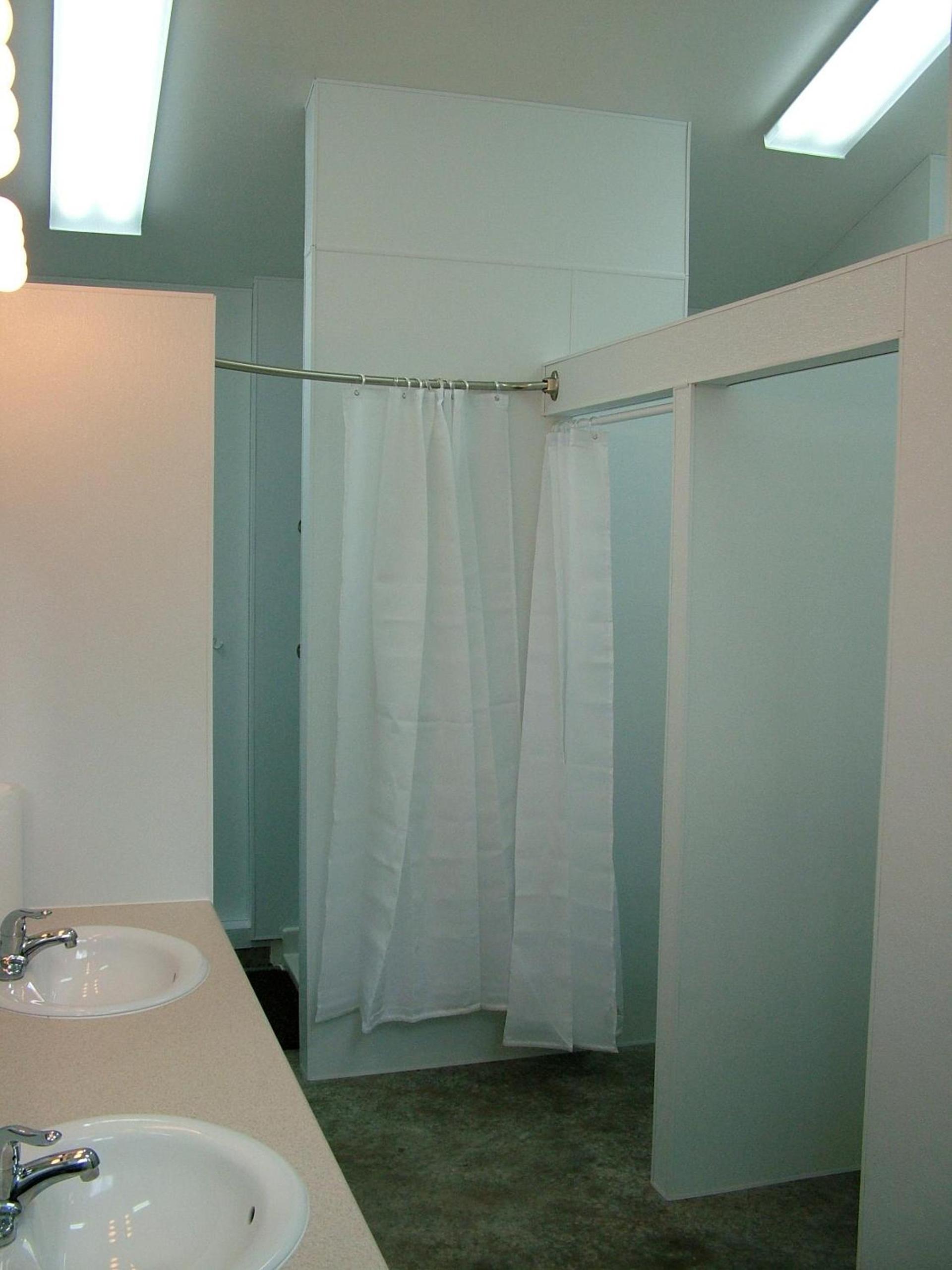 Glacier Haven Inn photo 6