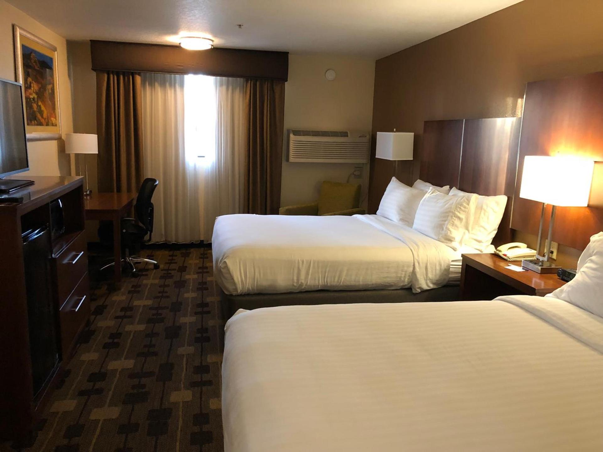 Holiday Inn Express Corning by IHG photo 12