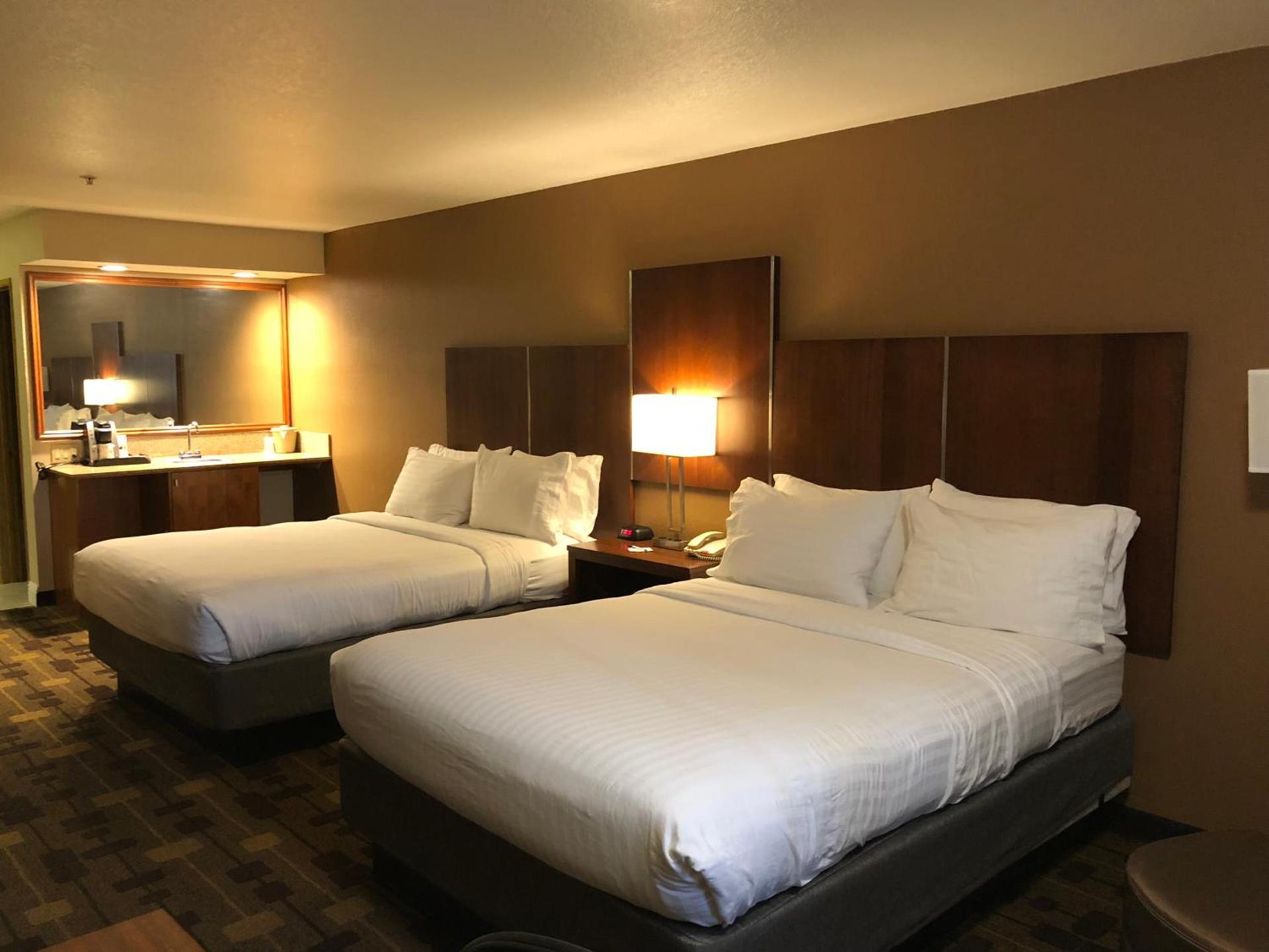 Holiday Inn Express Corning by IHG photo 6