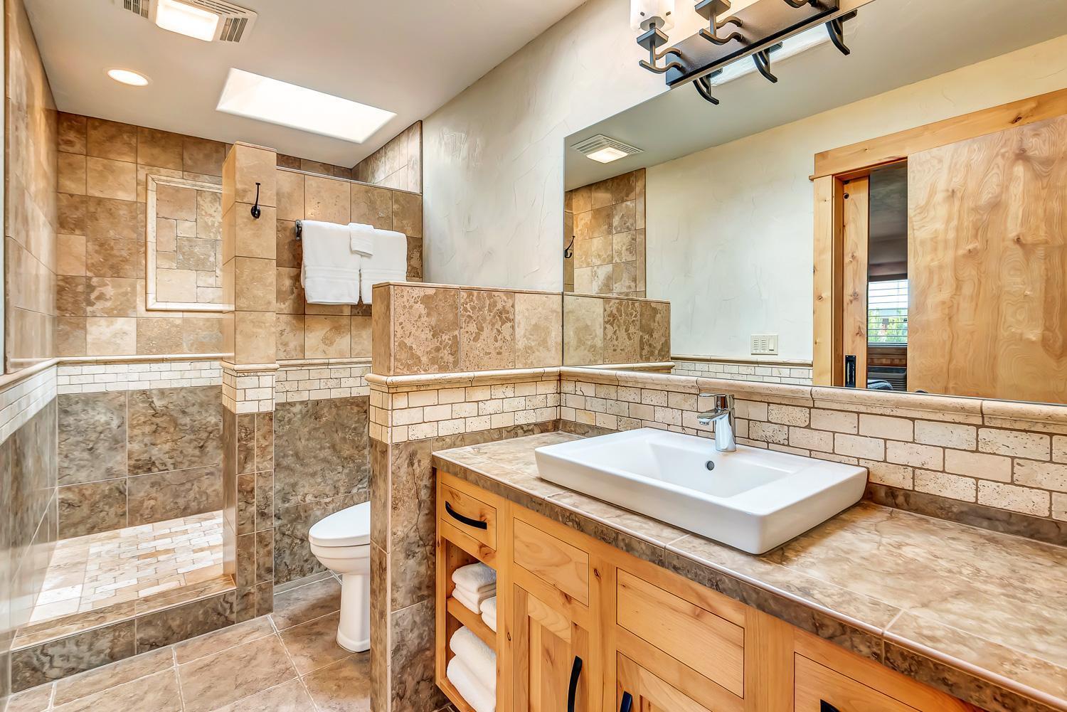 Wall Street Suites photo 39