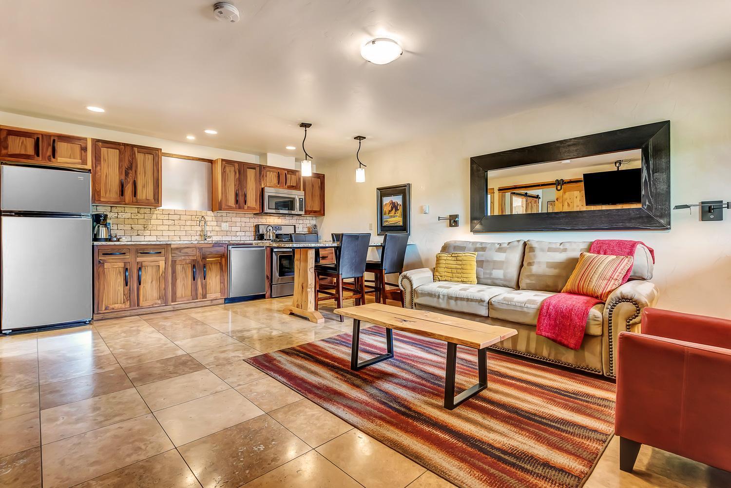 Wall Street Suites photo 16