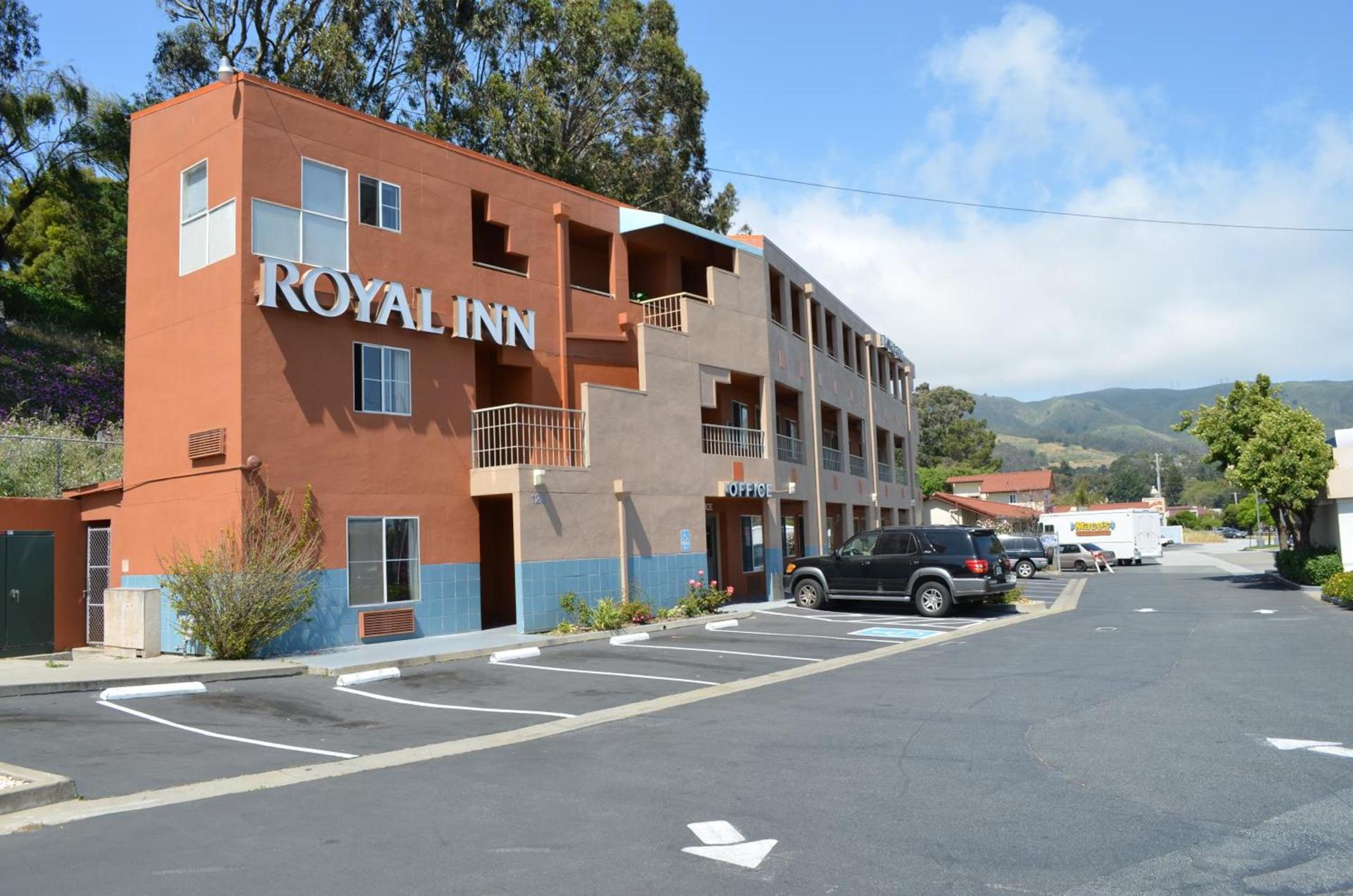 Royal Inn photo 5