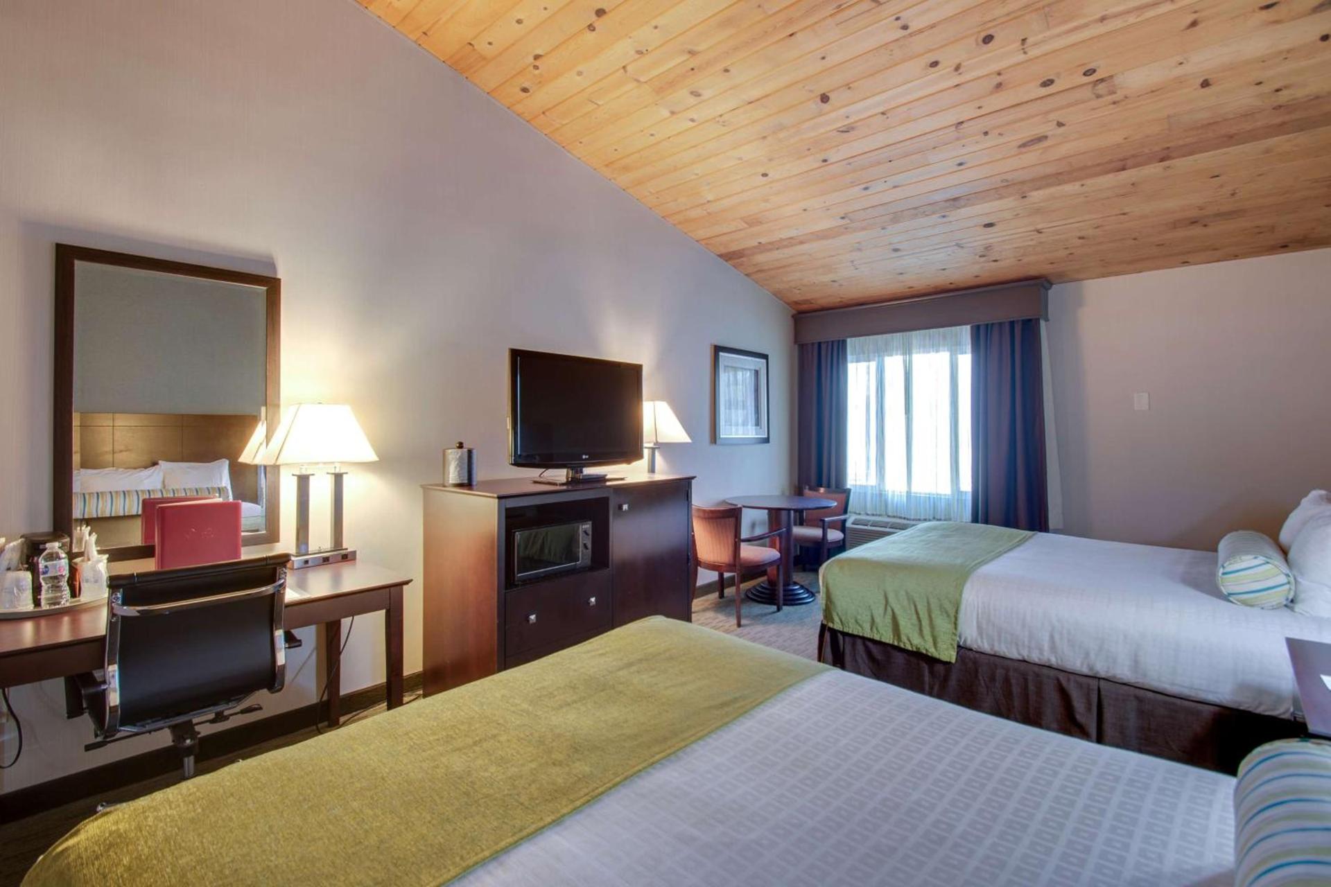 Best Western Plus, The Inn at Hampton photo 19