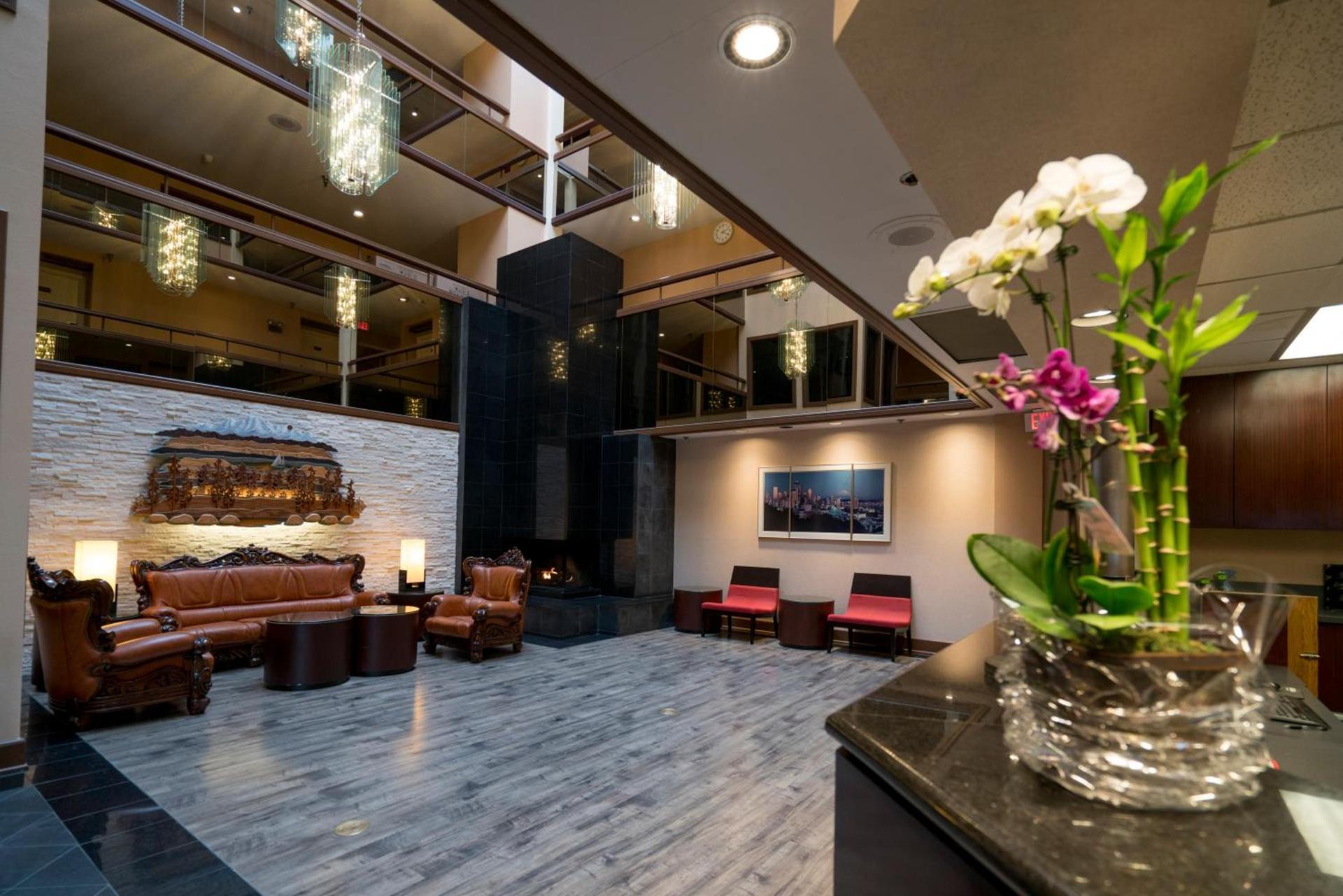 Hotel International photo 7