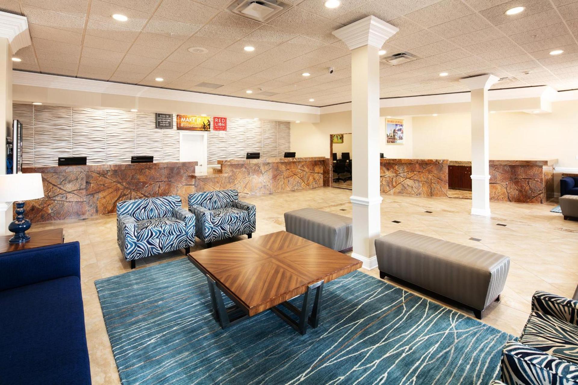 Radisson Hotel Orlando Lake Buena Vista South photo 35