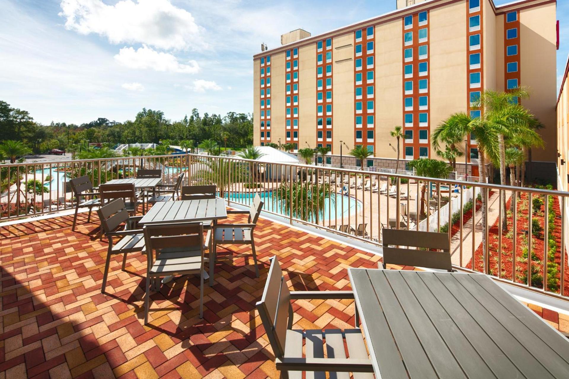 Radisson Hotel Orlando Lake Buena Vista South photo 6
