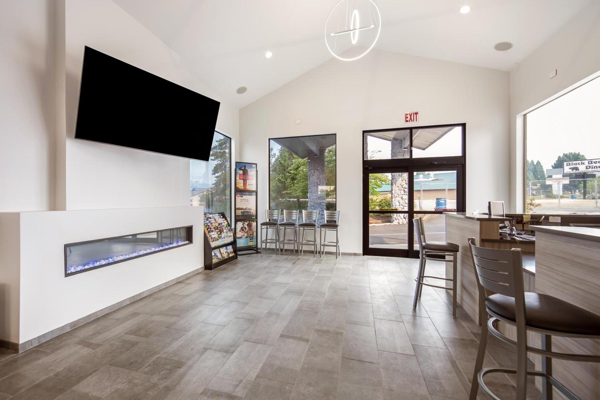 Red Lion Inn & Suites Grants Pass photo 14