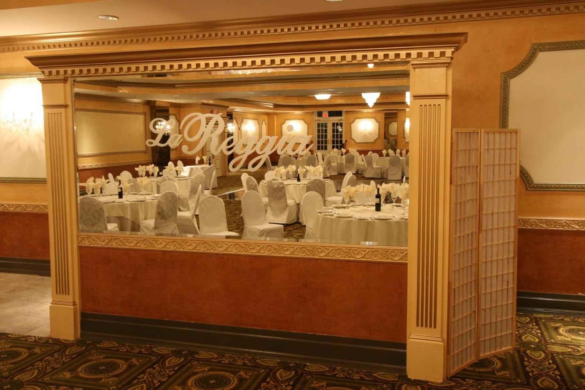 Meadowlands Plaza Hotel photo 24