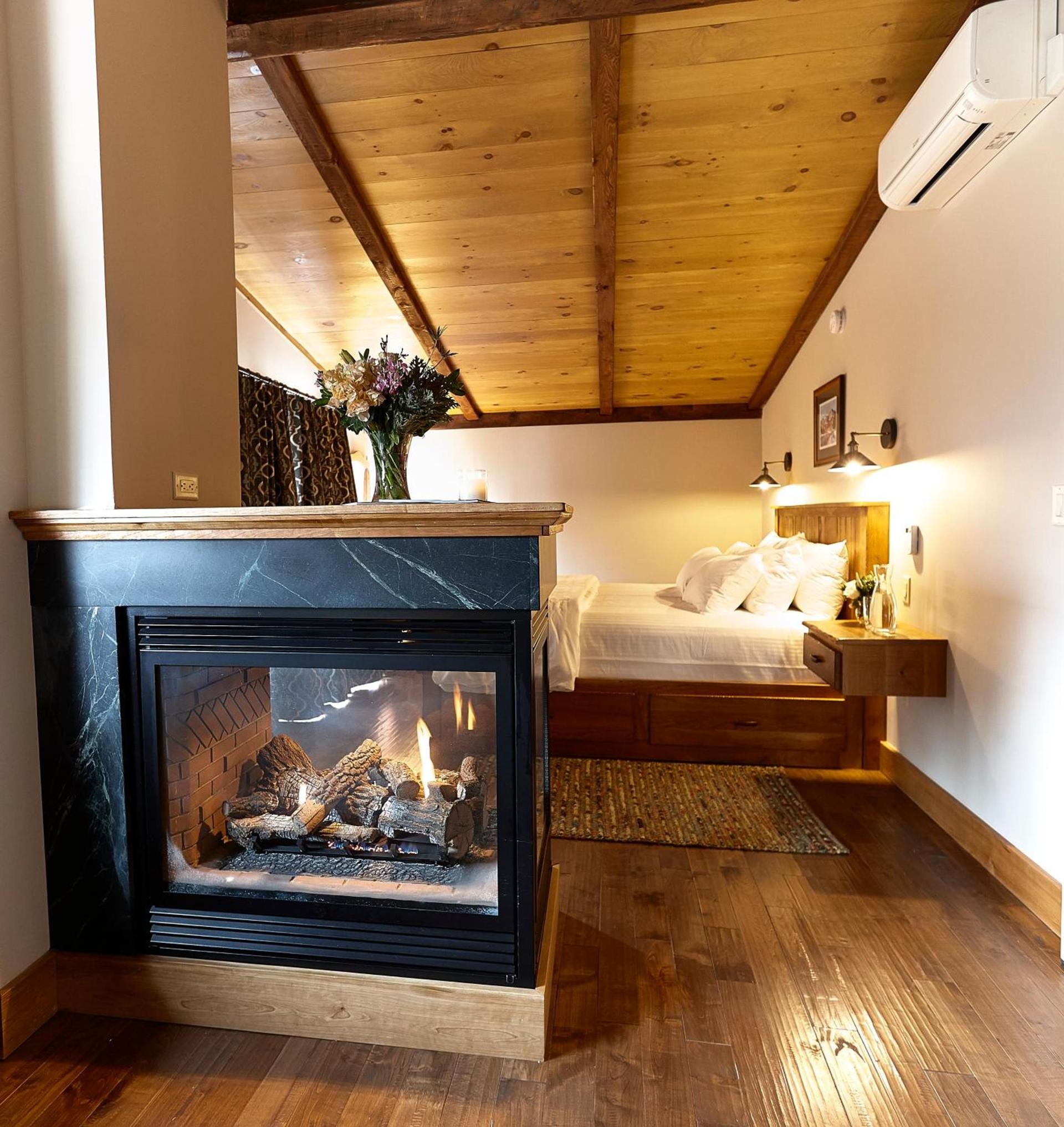 Seesaw's Lodge photo 62