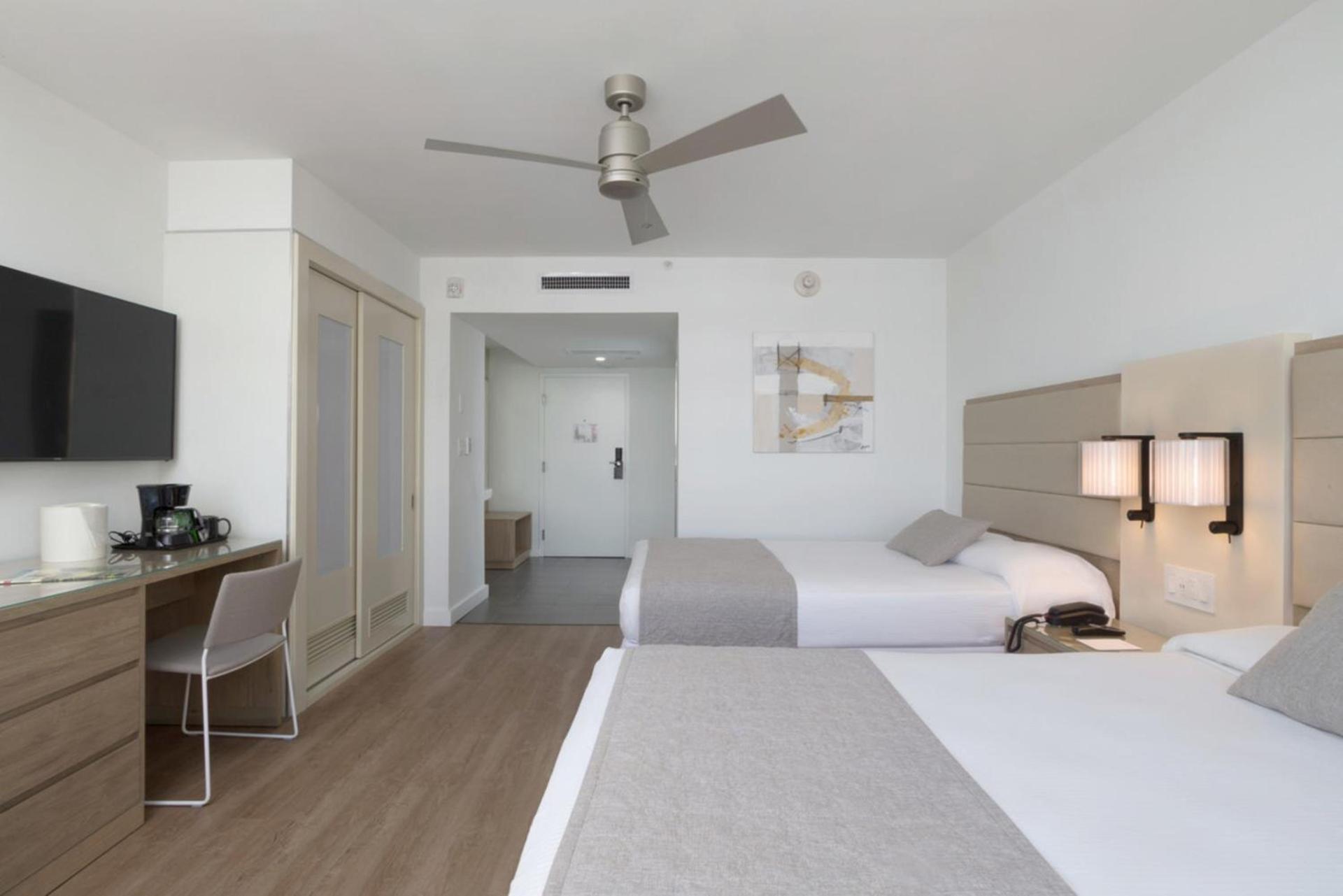 Riu Plaza Miami Beach photo 16