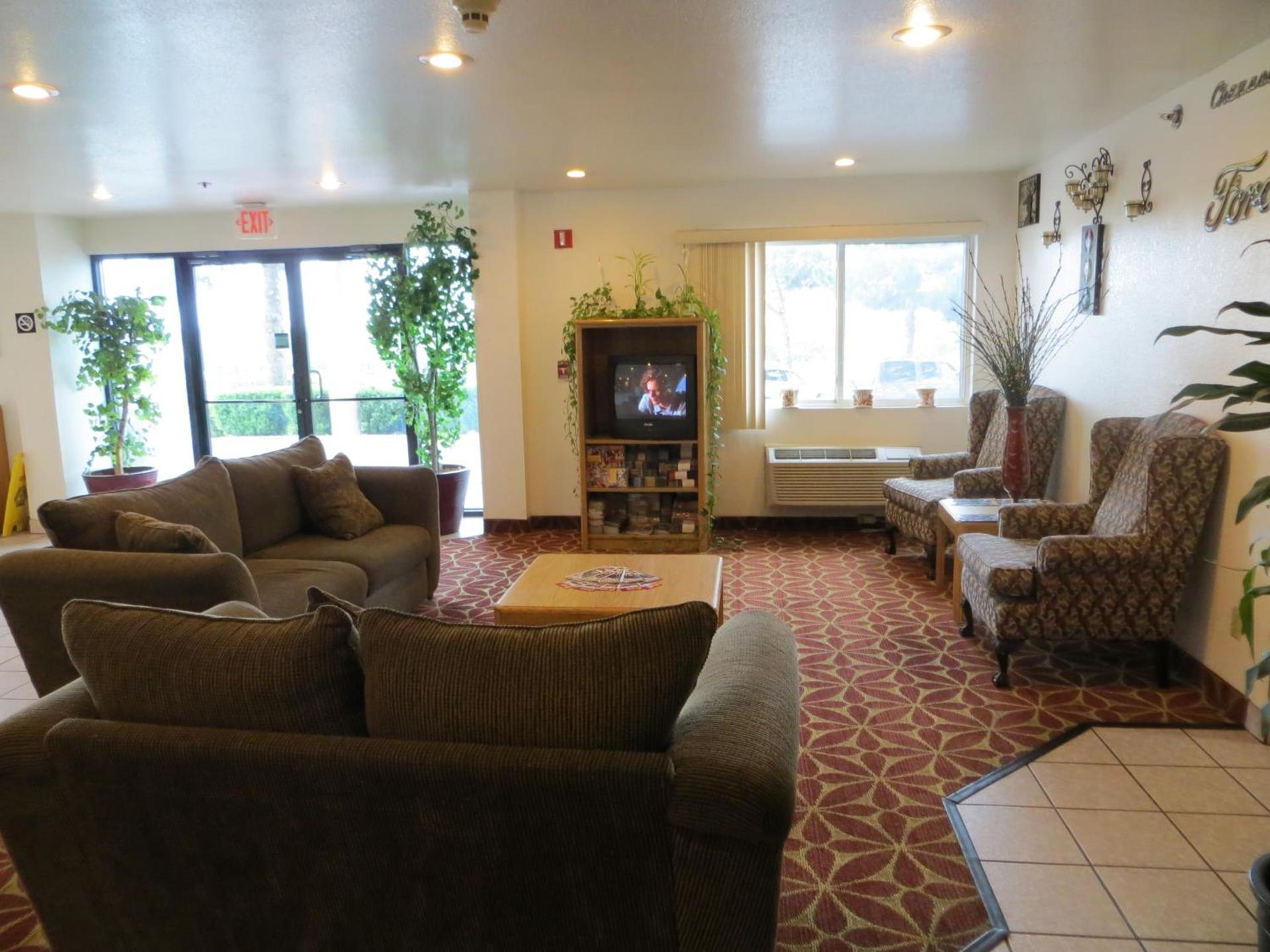 Super 8 by Wyndham Austin North/University Area photo 36