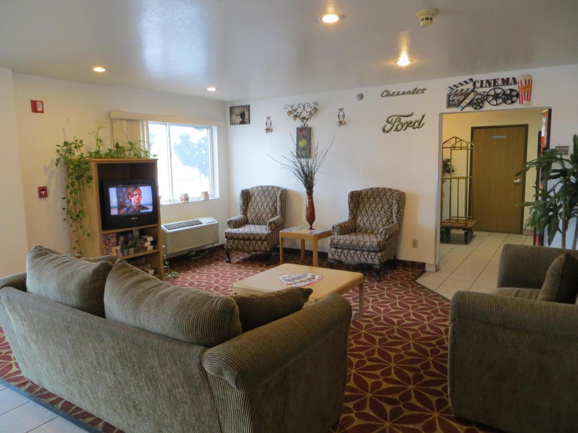 Super 8 by Wyndham Austin North/University Area photo 35