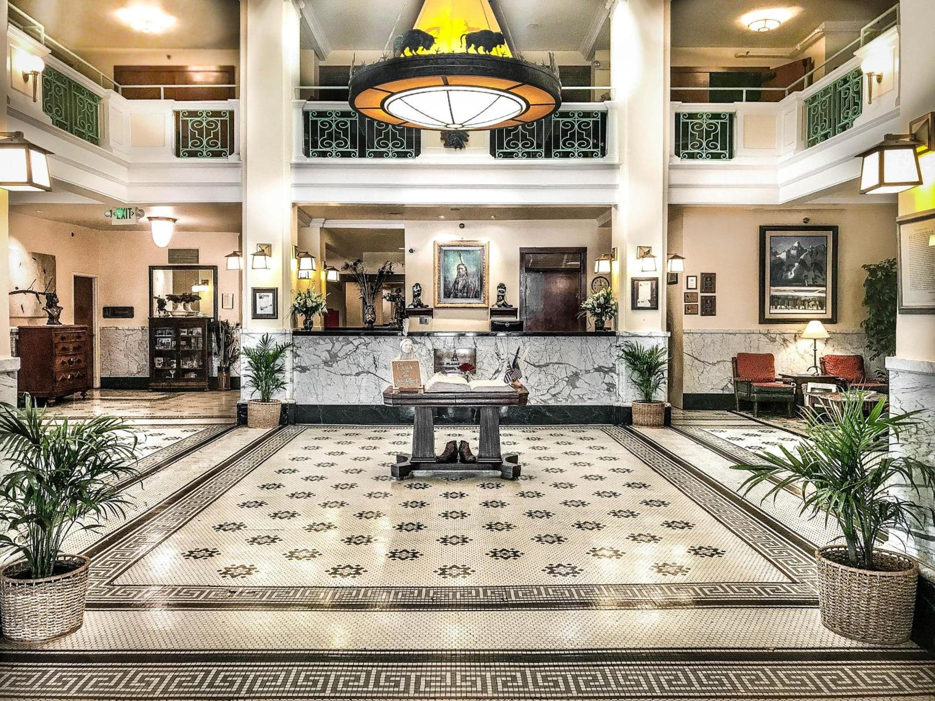 Historic Plains Hotel photo 2