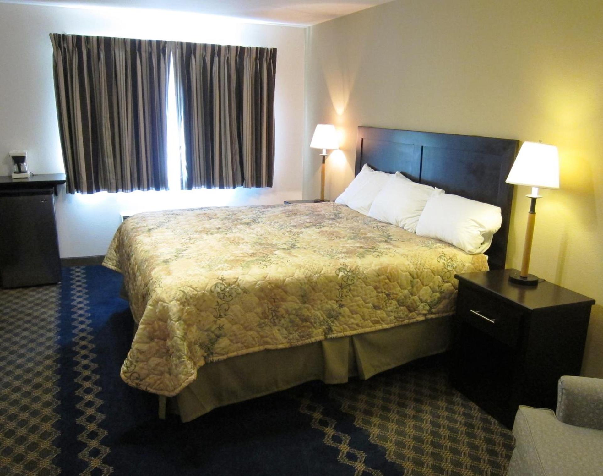 Fidalgo Country Inn photo 19