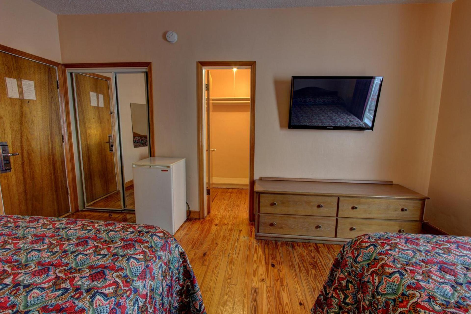 Geneva Hotel photo 8
