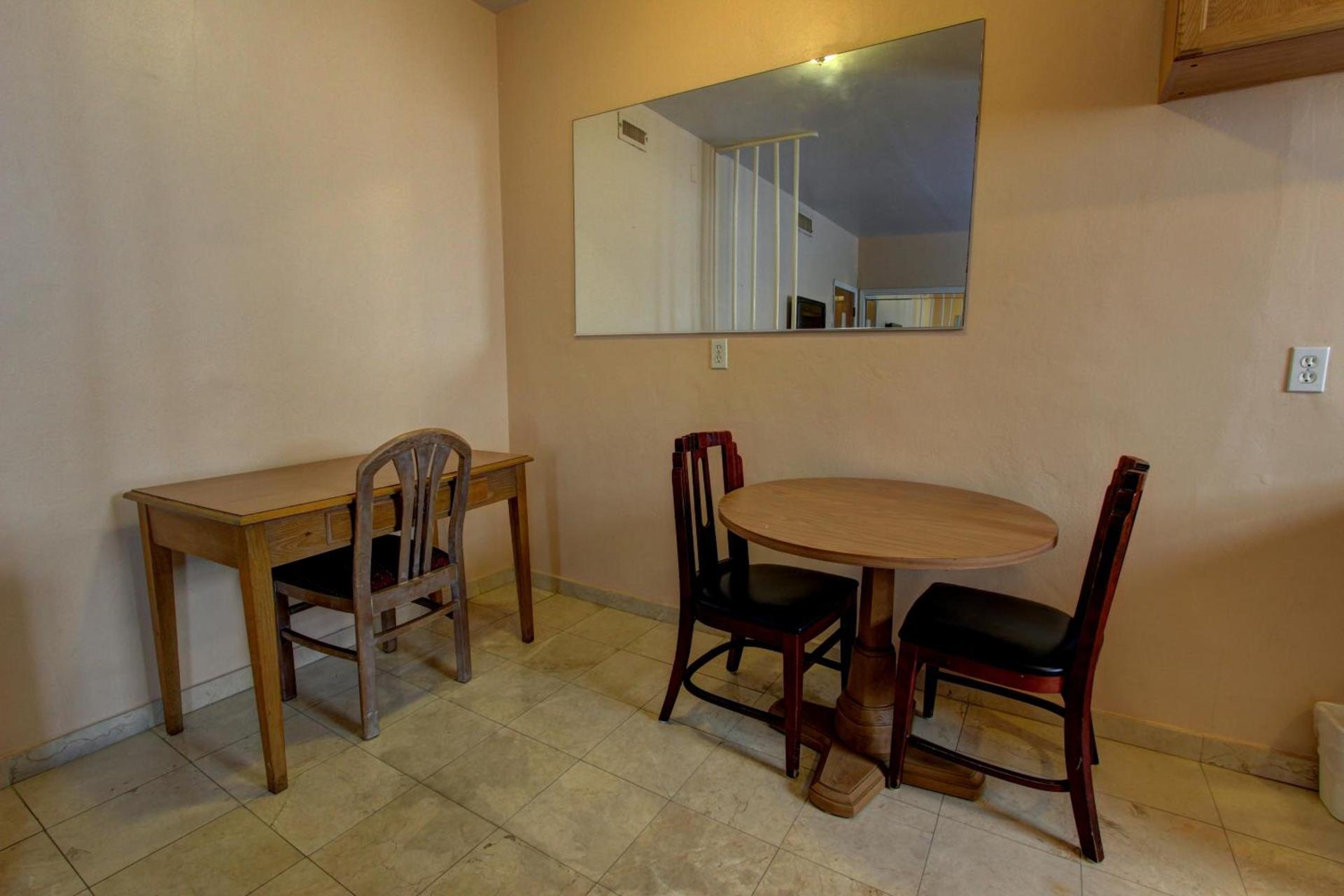 Geneva Hotel photo 16