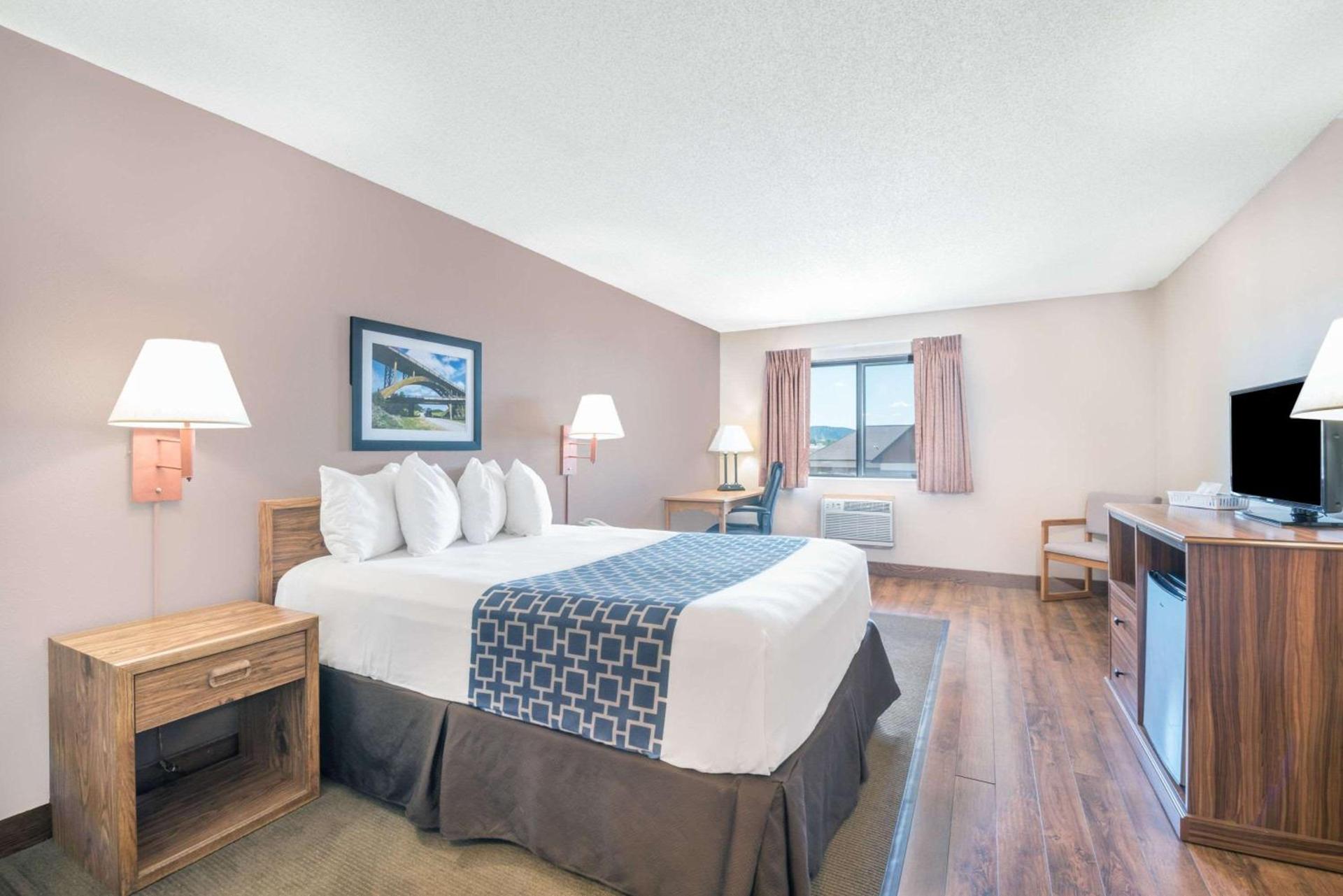 Days Inn by Wyndham Spearfish photo 5