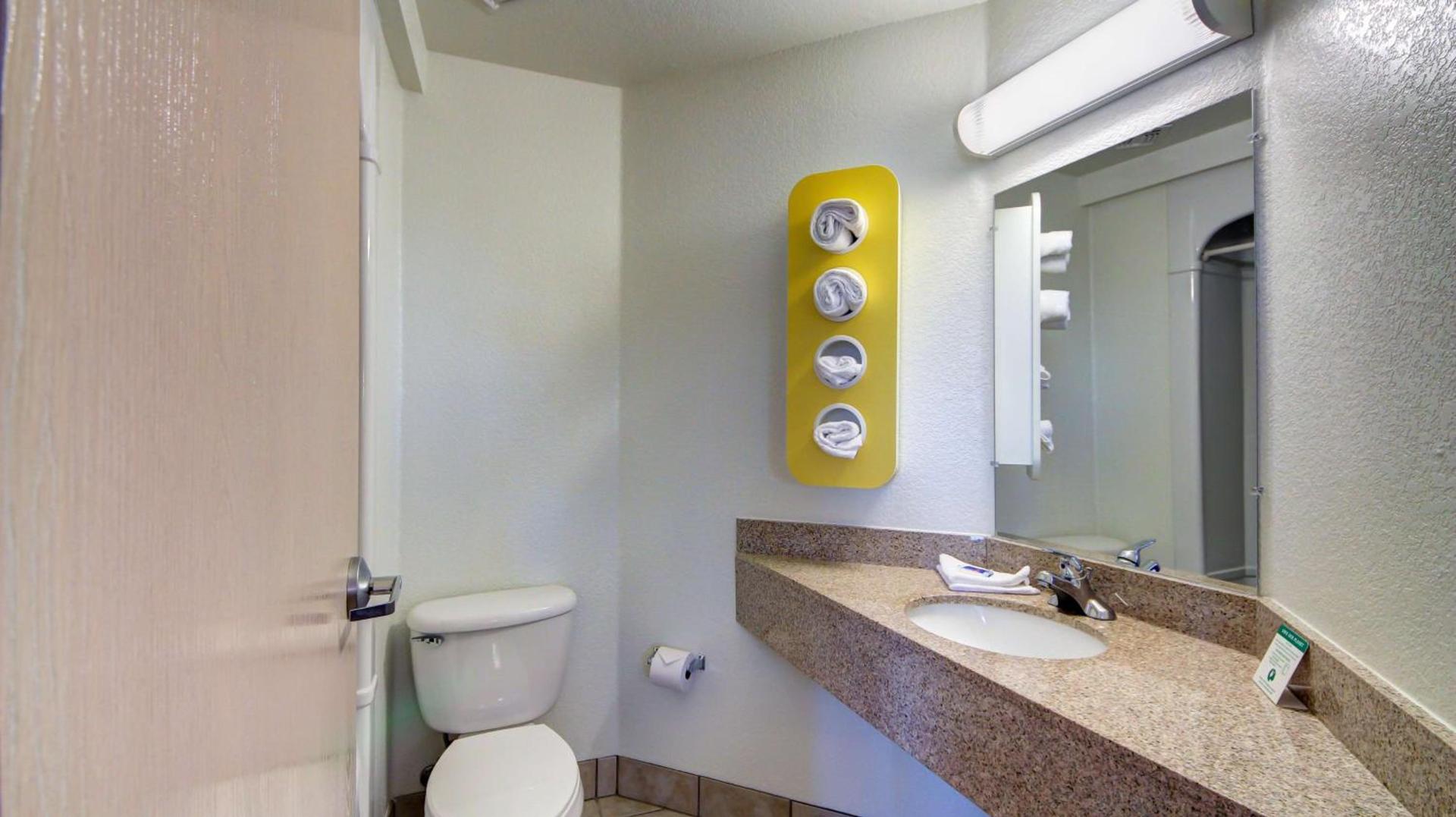 Motel 6-El Reno, OK photo 9