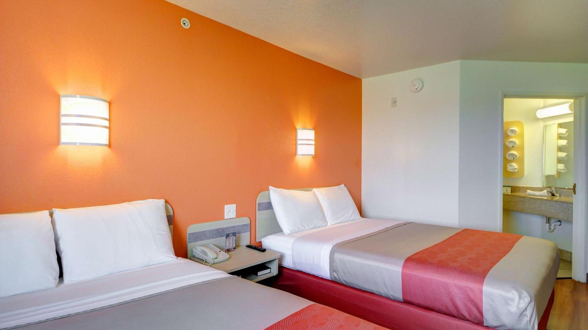 Motel 6-El Reno, OK photo 7