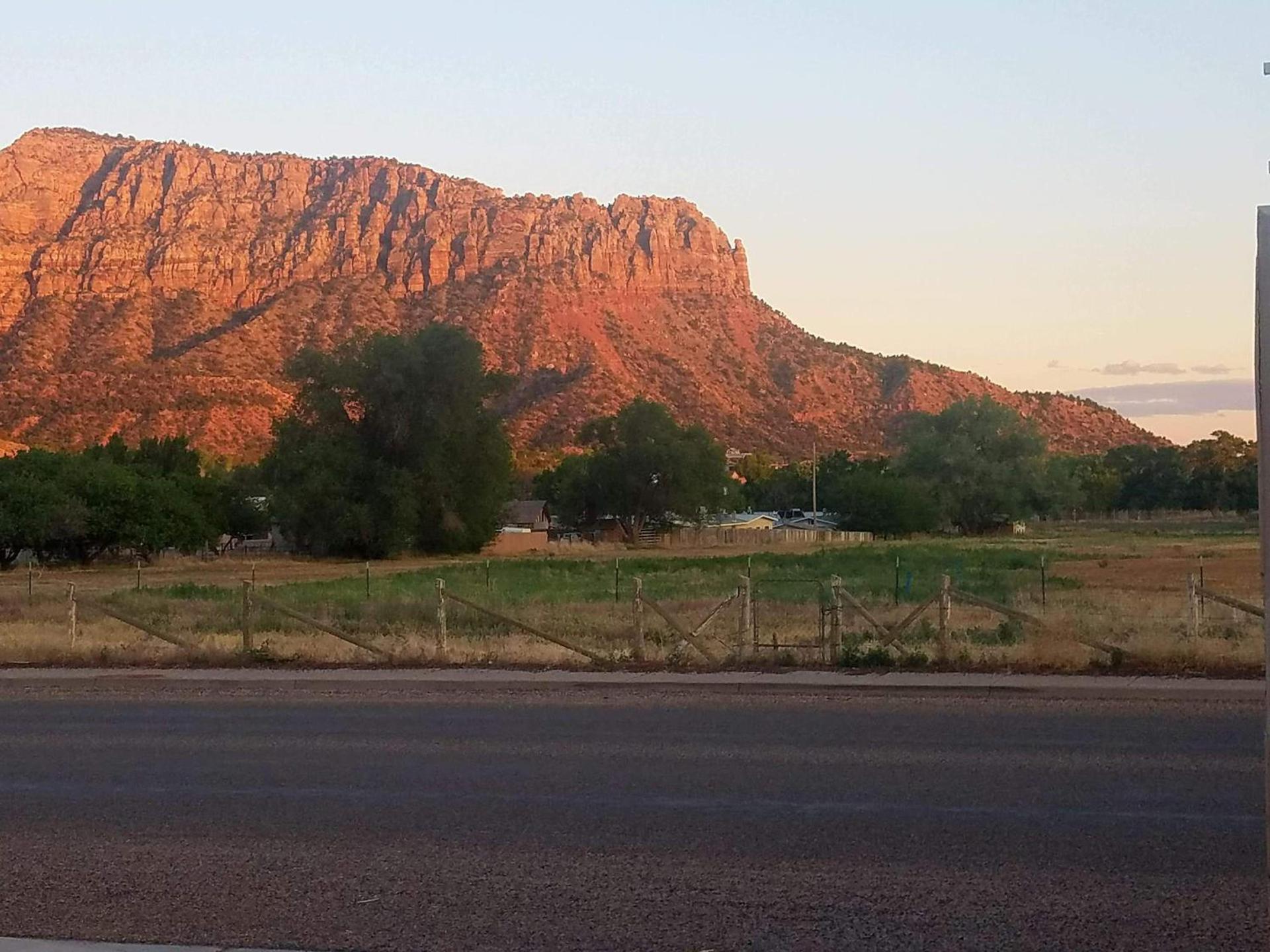 Zion's Most Wanted Hotel photo 3