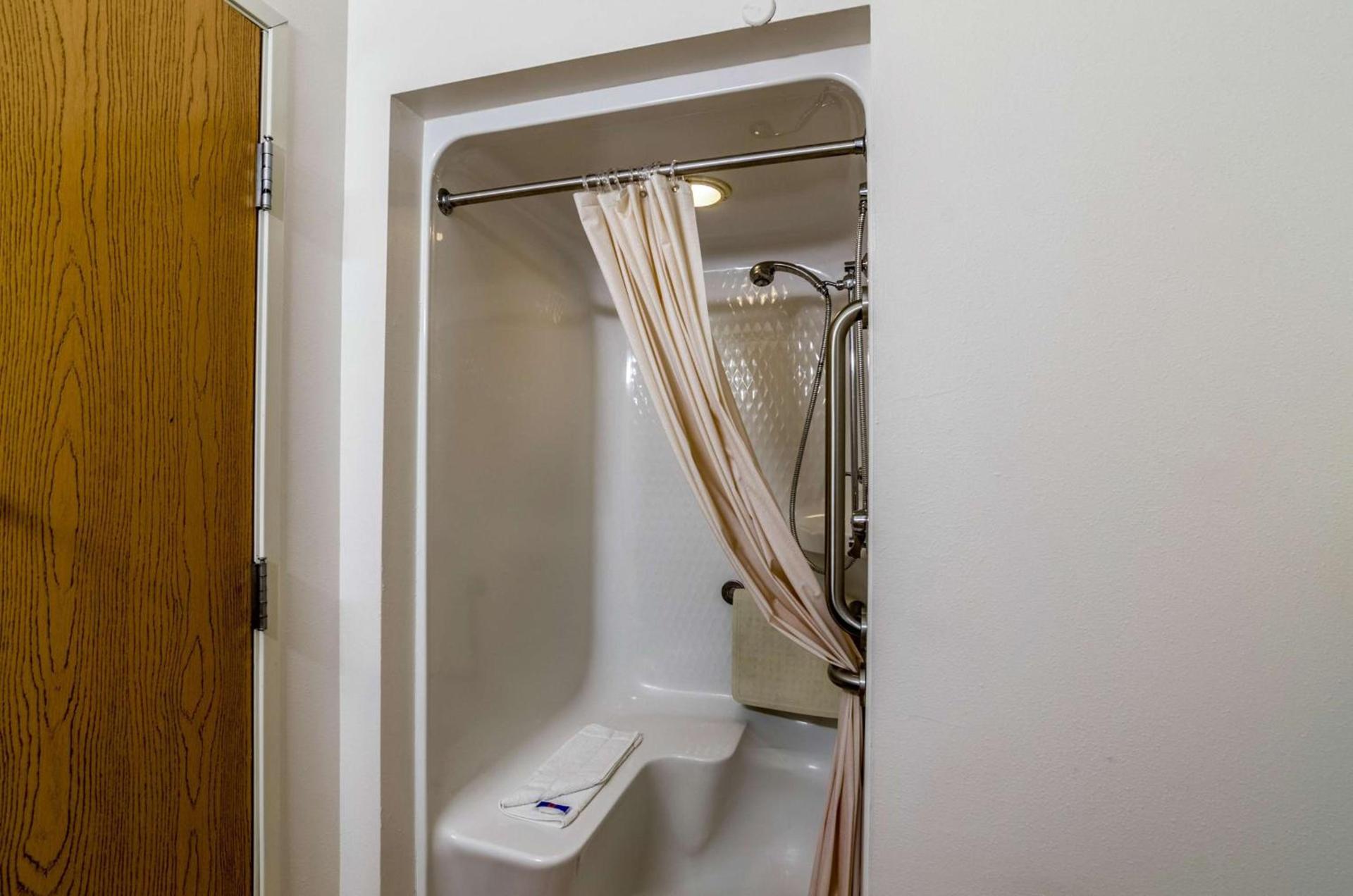 Motel 6-Kearney, NE photo 34