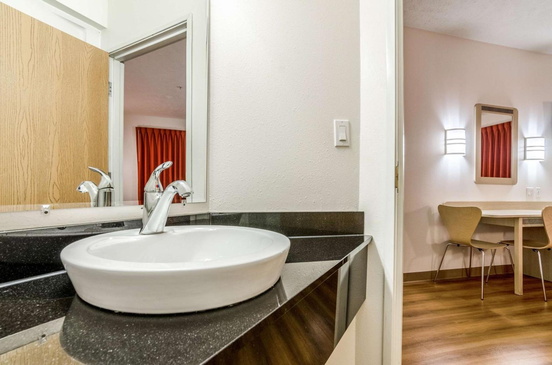Motel 6-Kearney, NE photo 21