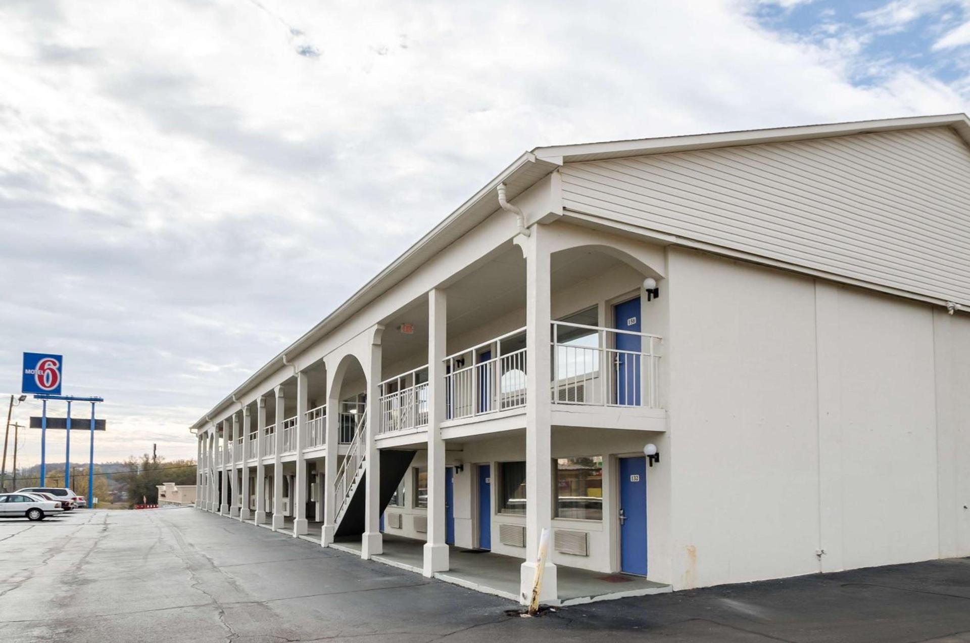 Motel 6-Commerce, GA photo 7