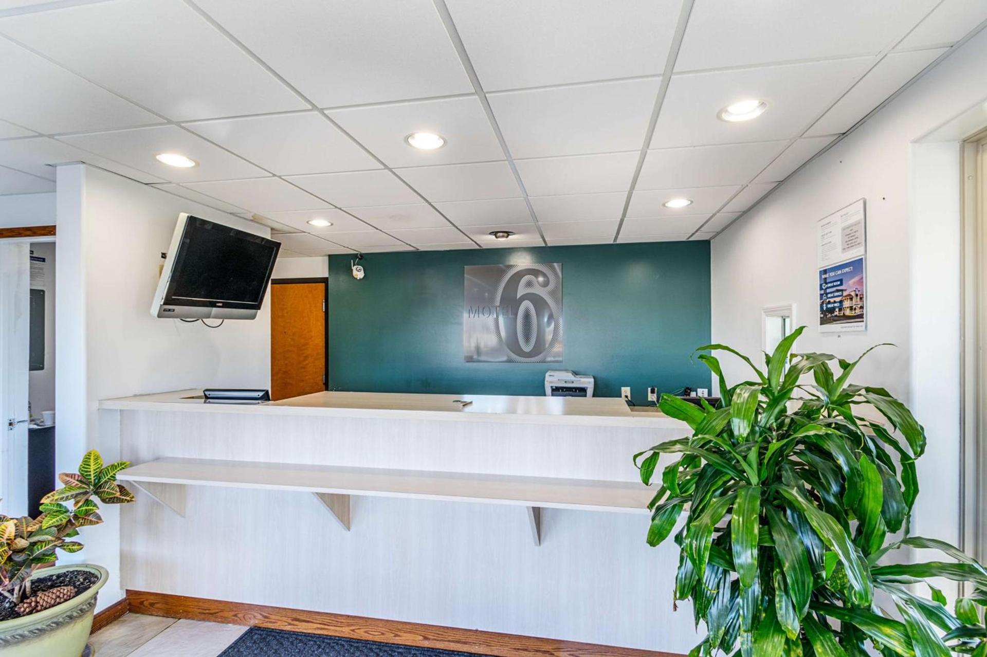 Motel 6-Urbana, IL photo 21