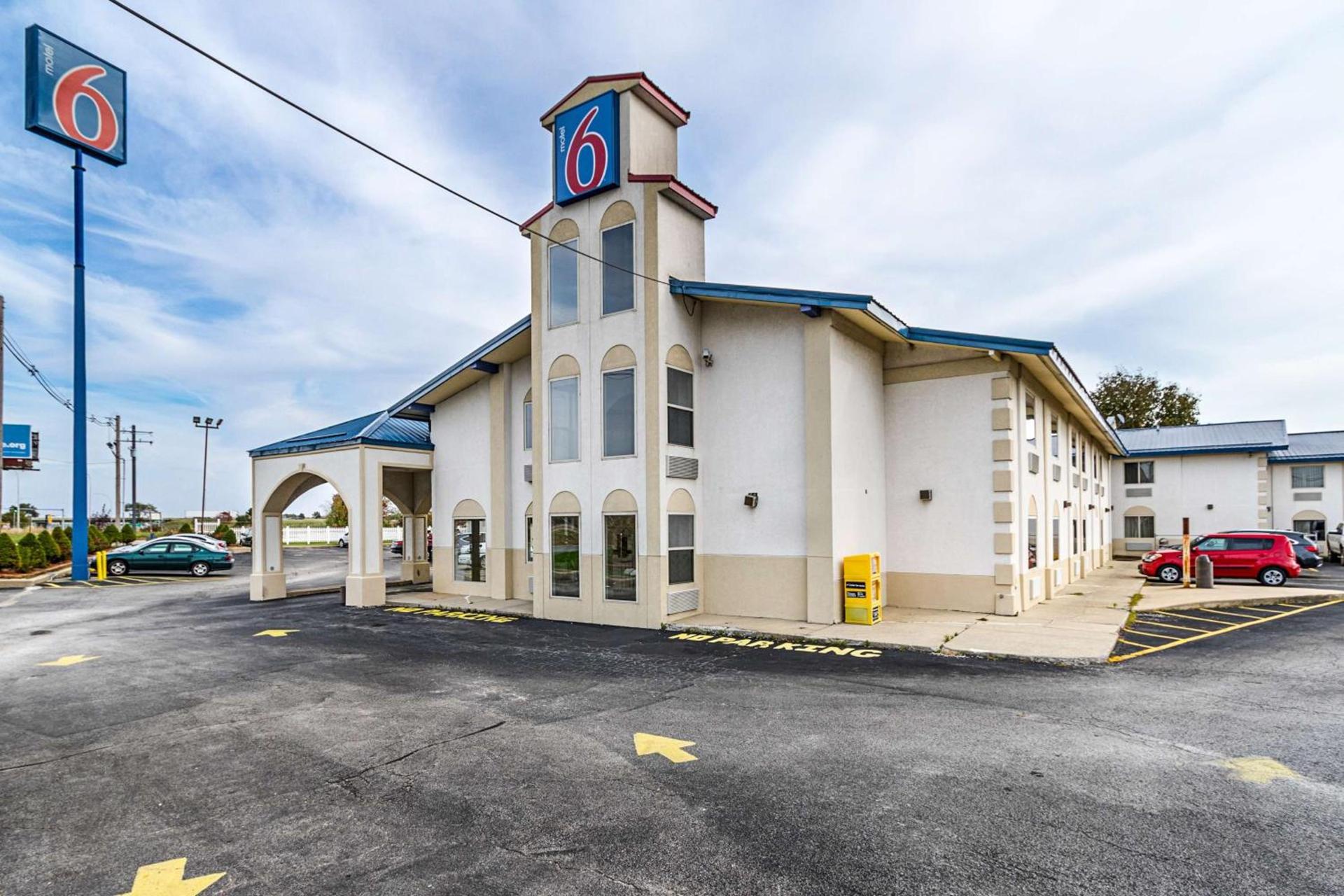Motel 6-Urbana, IL photo 2