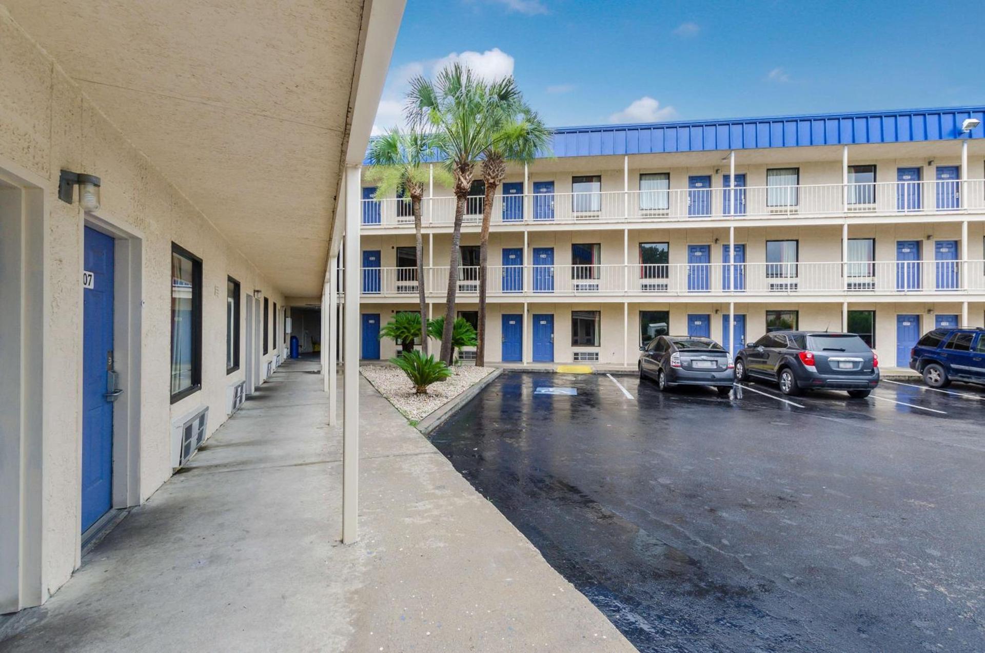 Motel 6-Pooler, GA - Savannah Airport photo 2