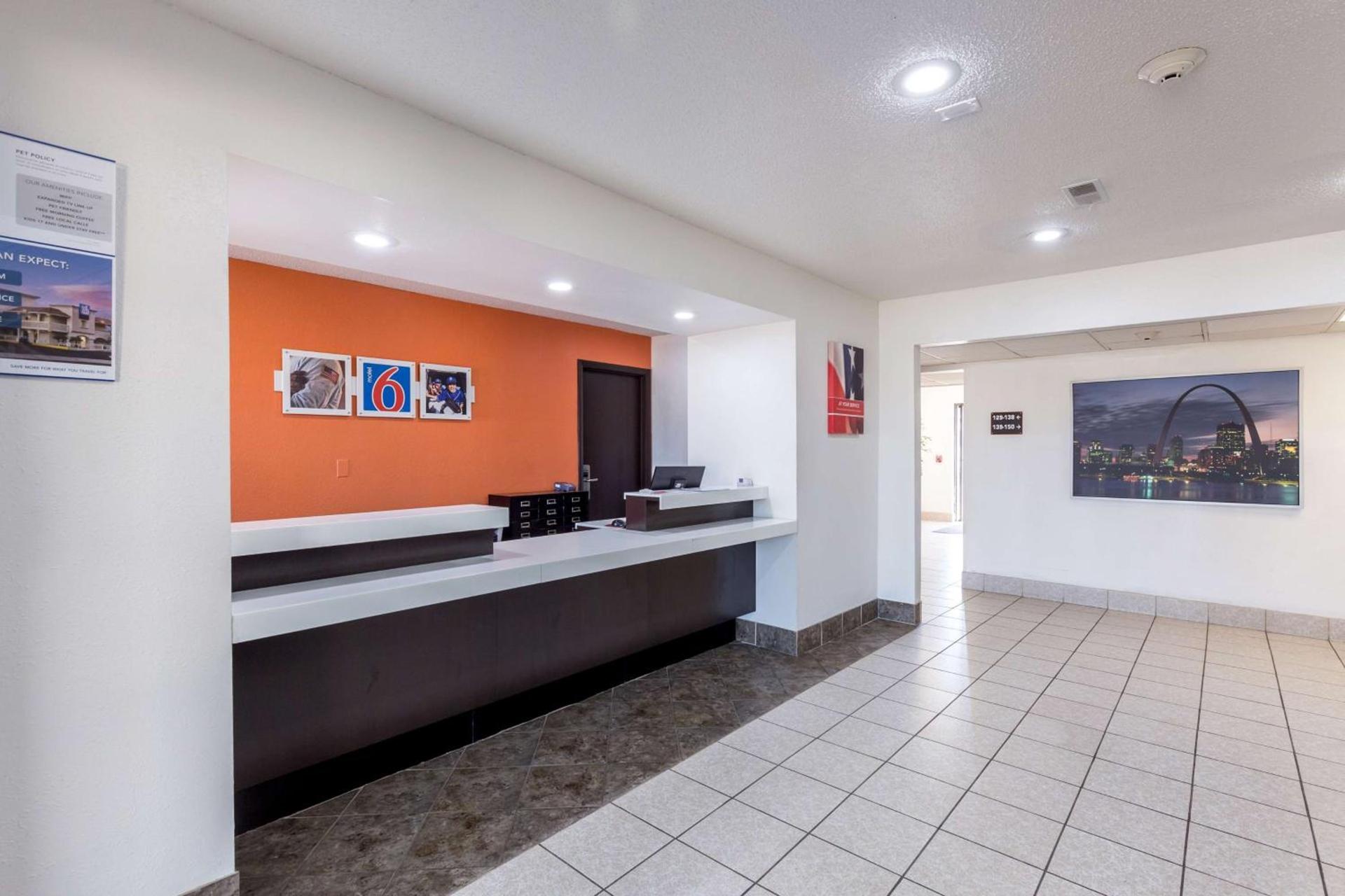 Motel 6-Troy, IL photo 44