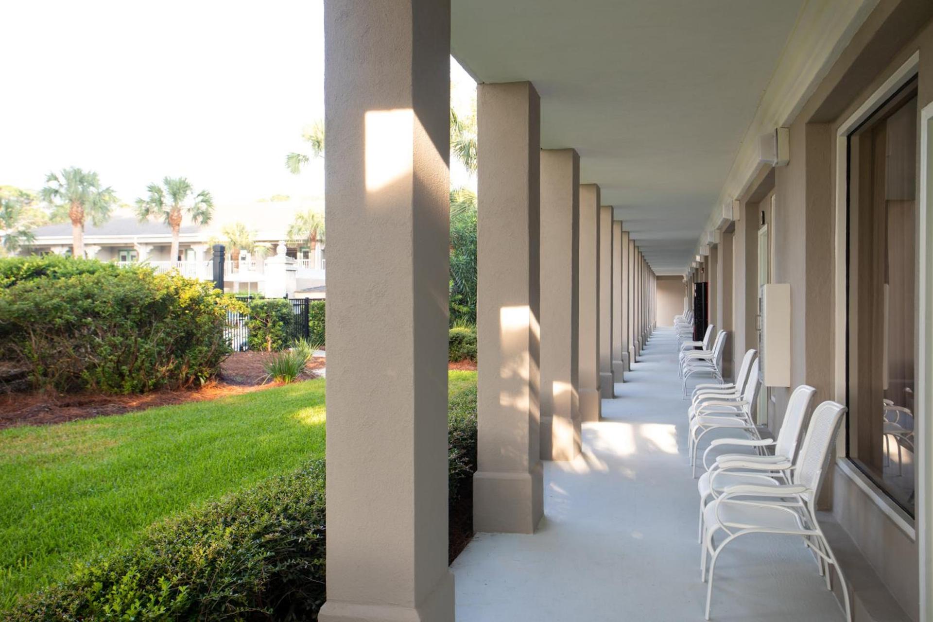 Beachview Club Hotel photo 16