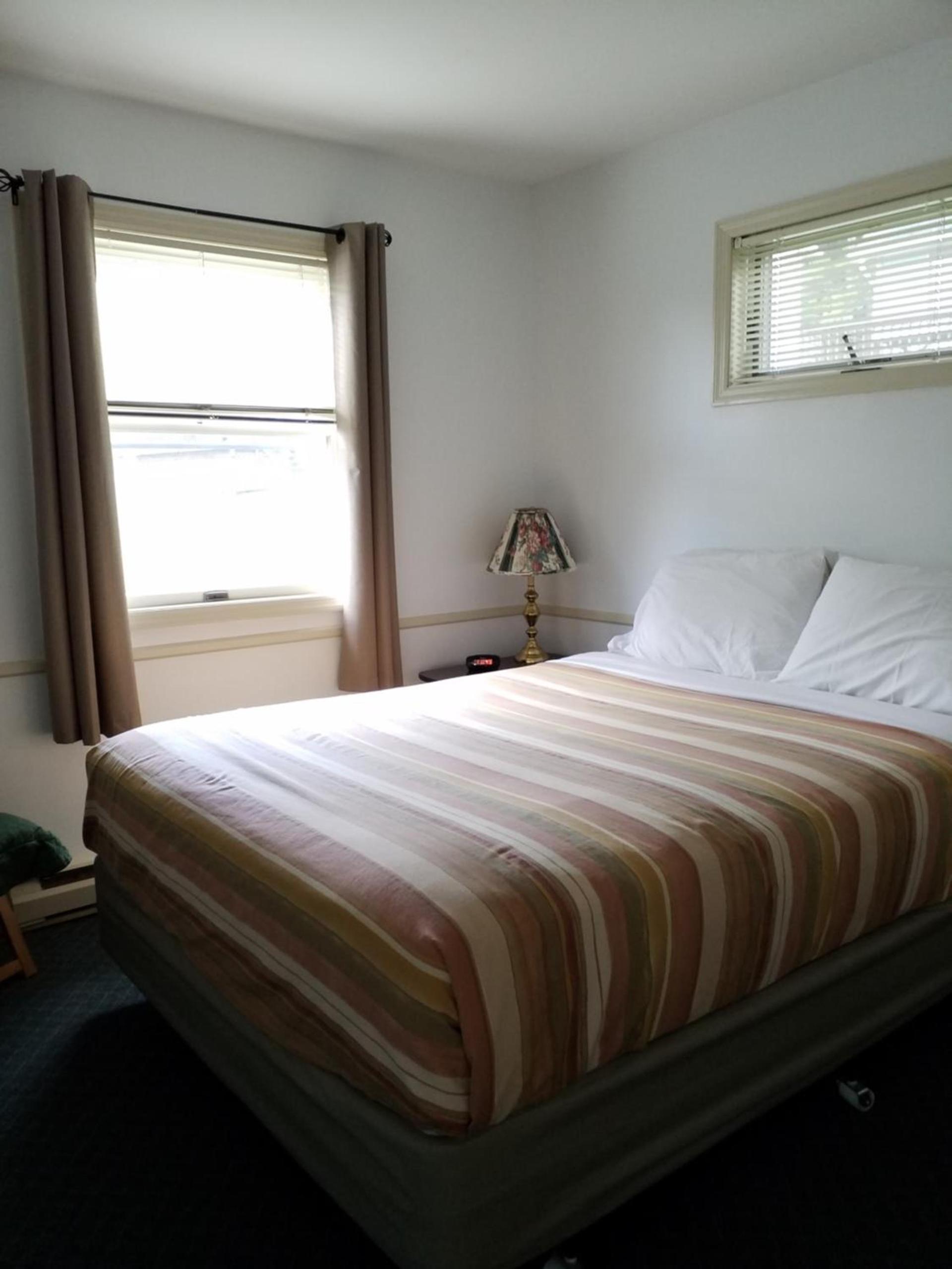 Bayside Inn & Marina photo 43