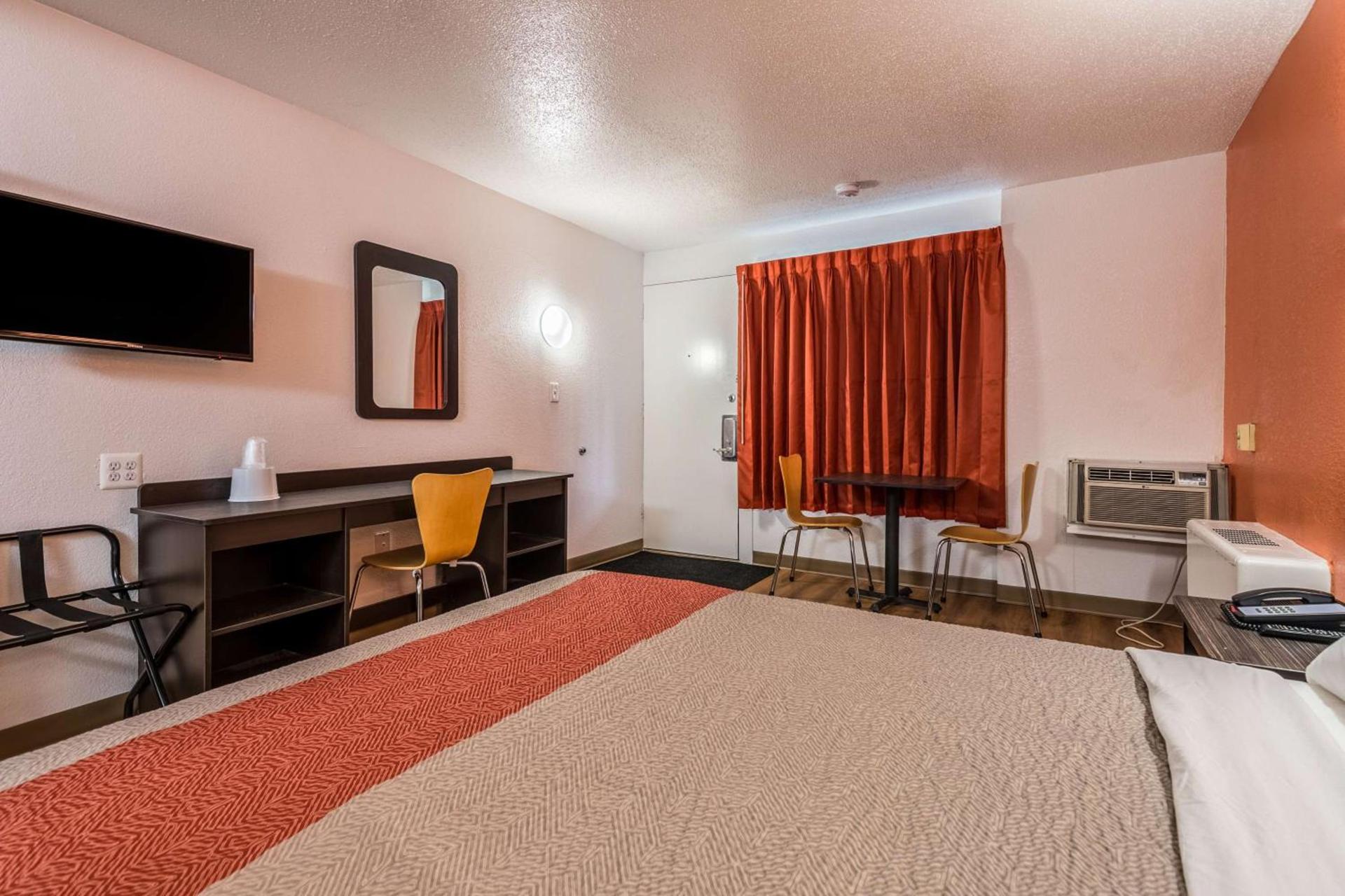 Motel 6-Schenectady, NY photo 3